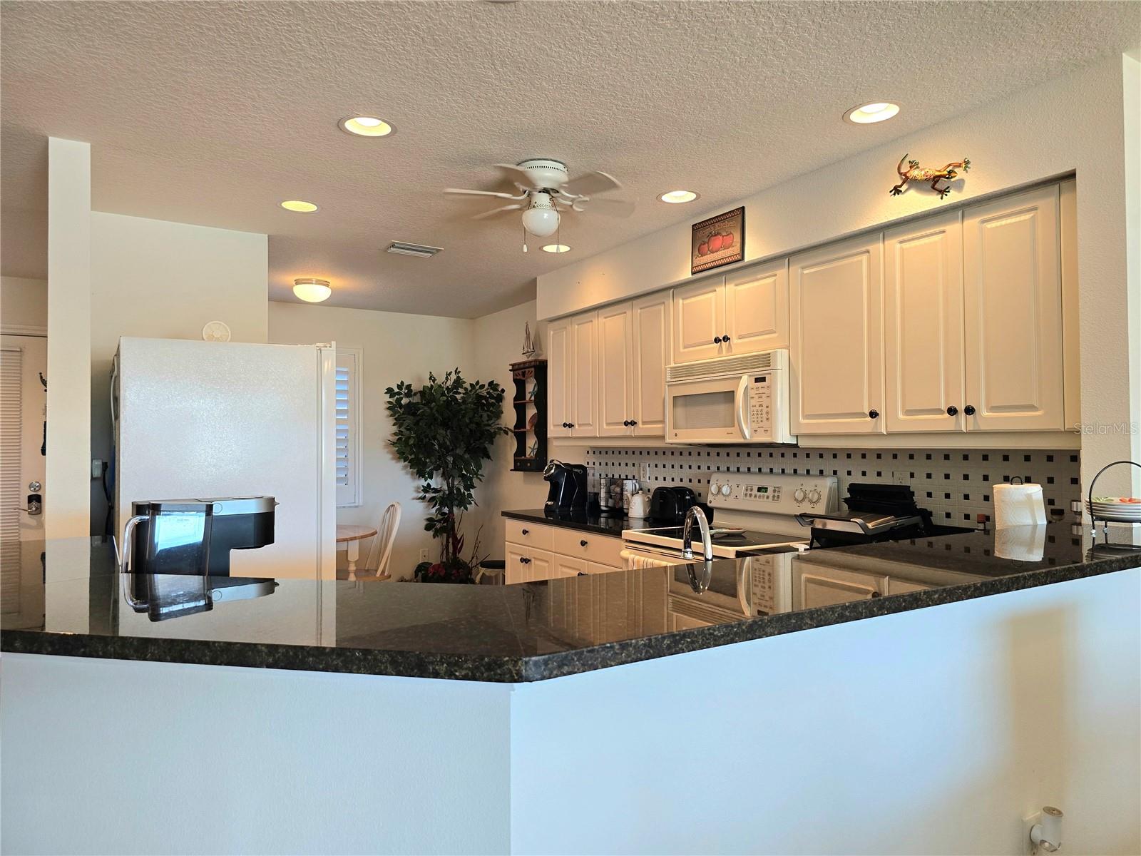 6446 7TH AVENUE CIR W #6446, BRADENTON, FL, 34209