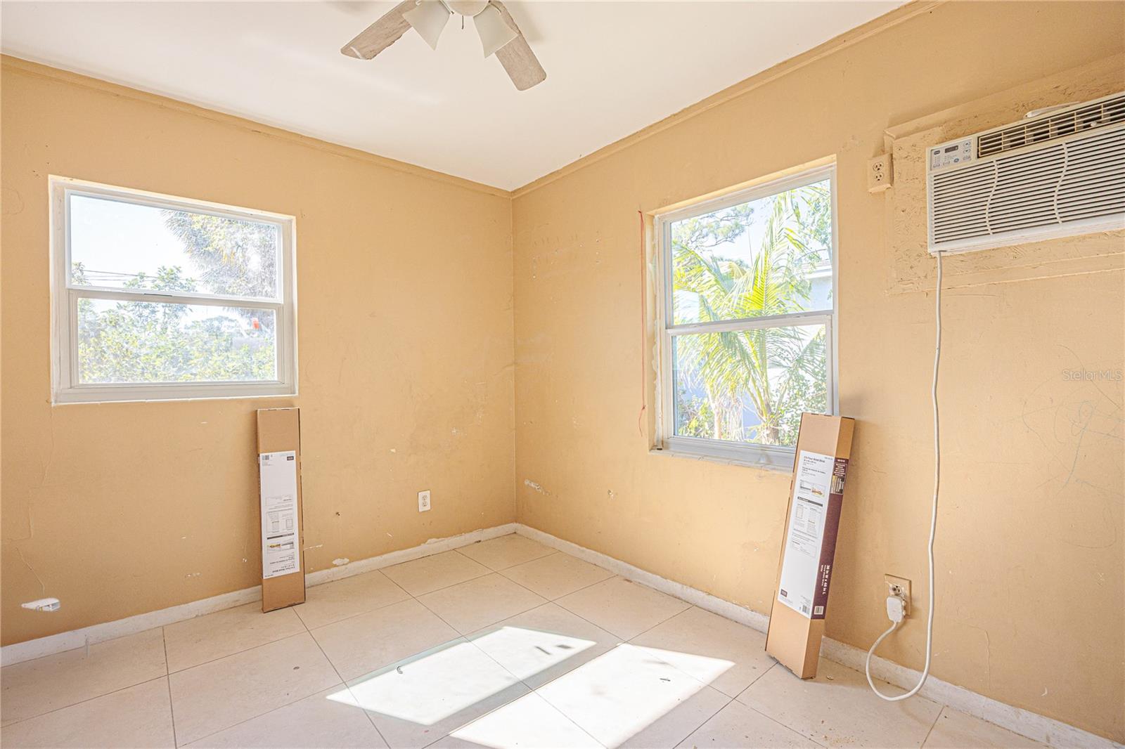 646 BAYBERRY DR, WEST PALM BEACH, FL, 33403