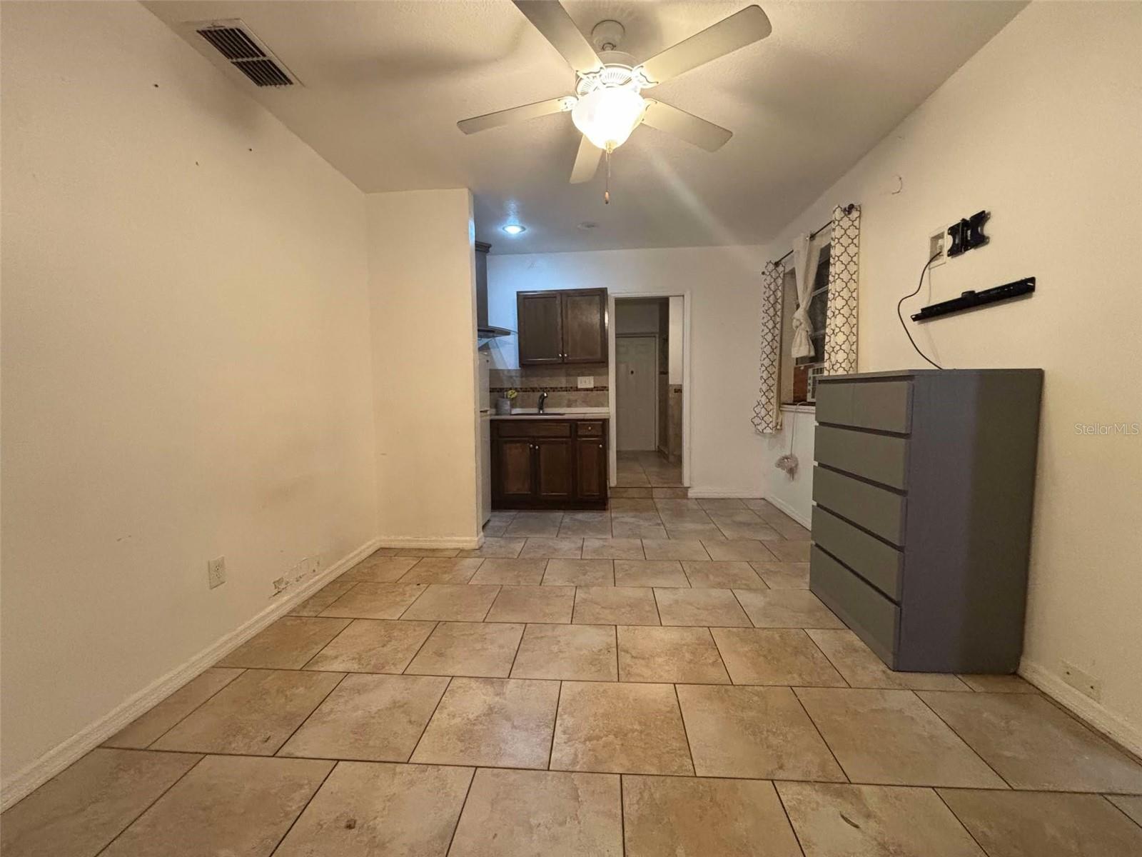 1111 PINAR DR #Studio, ORLANDO, FL, 32825