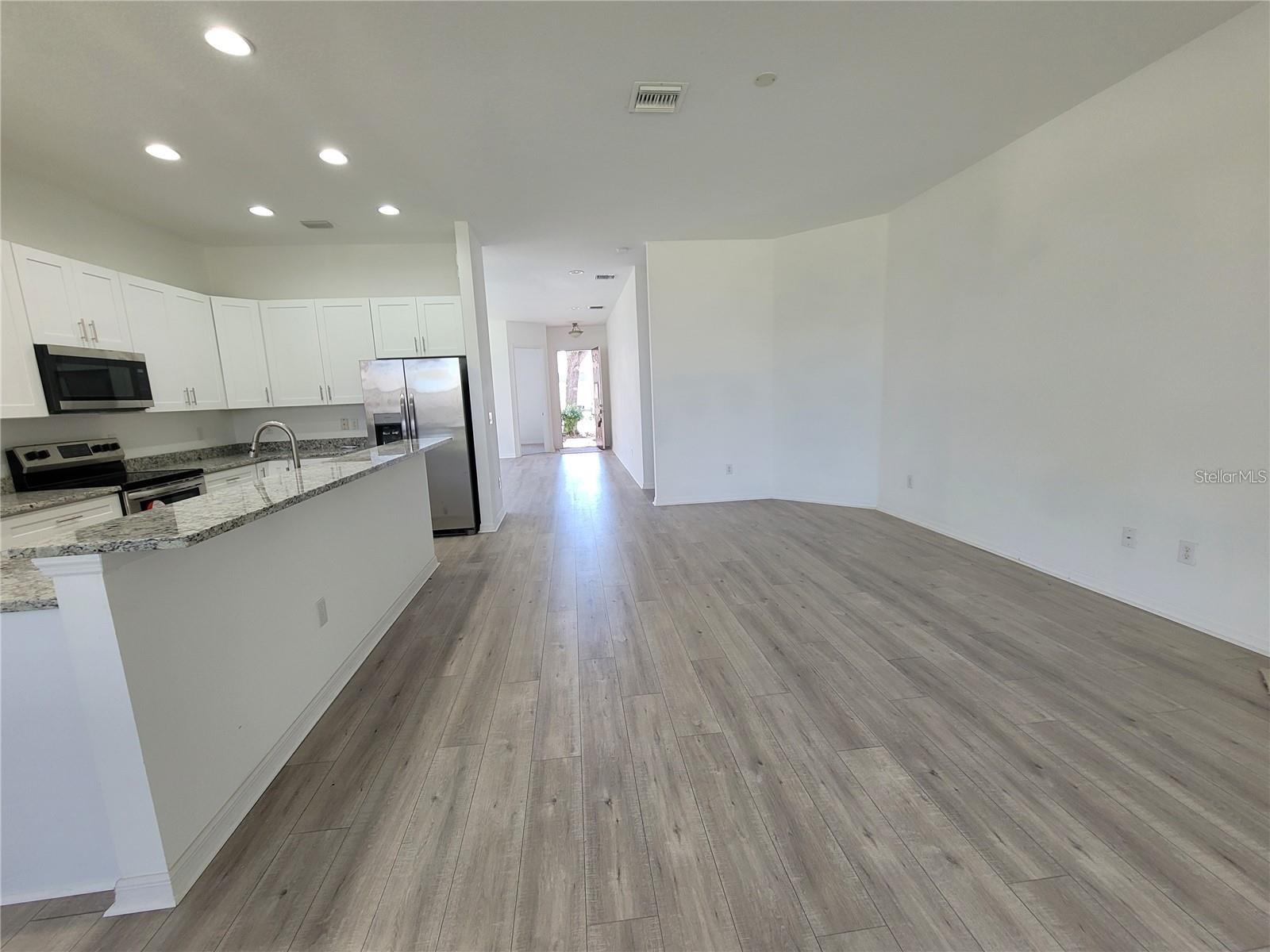 30741 PUMPKIN RIDGE DR, WESLEY CHAPEL, FL, 33543