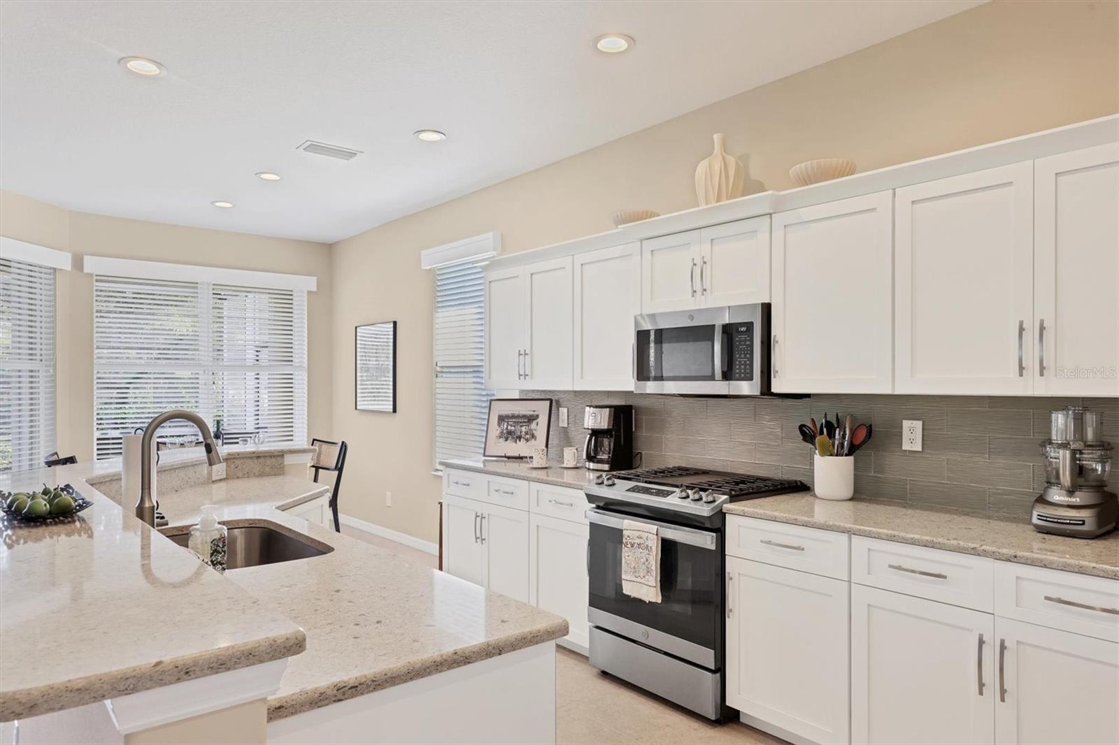 5698 WHITE JASMINE WAY, NORTH PORT, FL, 34287