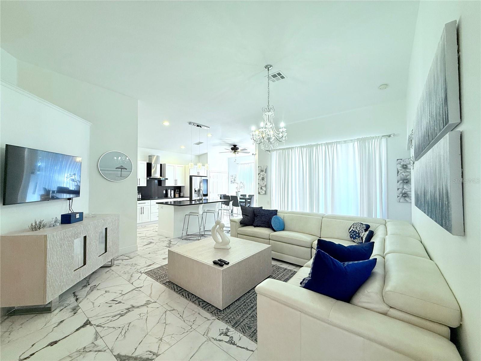 8042 KING PALM CIR, KISSIMMEE, FL, 34747