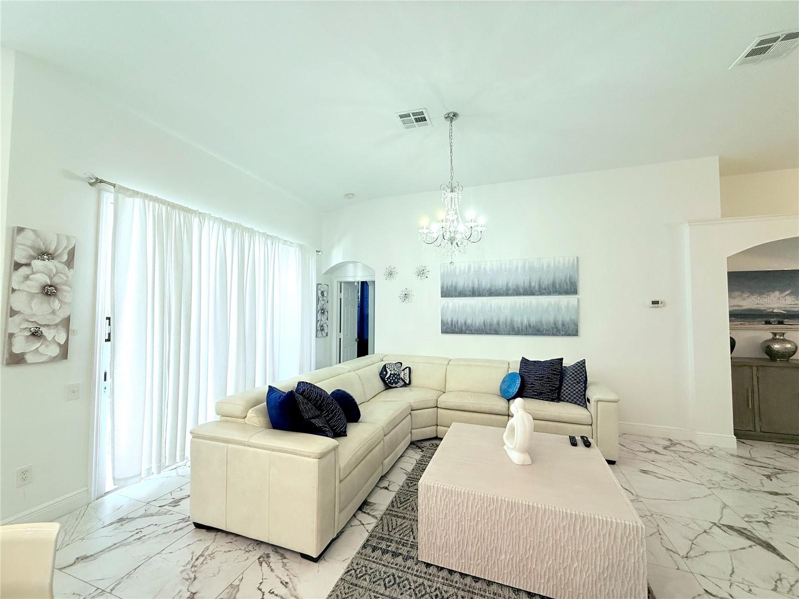 8042 KING PALM CIR, KISSIMMEE, FL, 34747