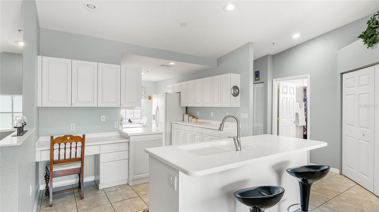 7520 MARSH ORCHID CIR, BRADENTON, FL, 34203