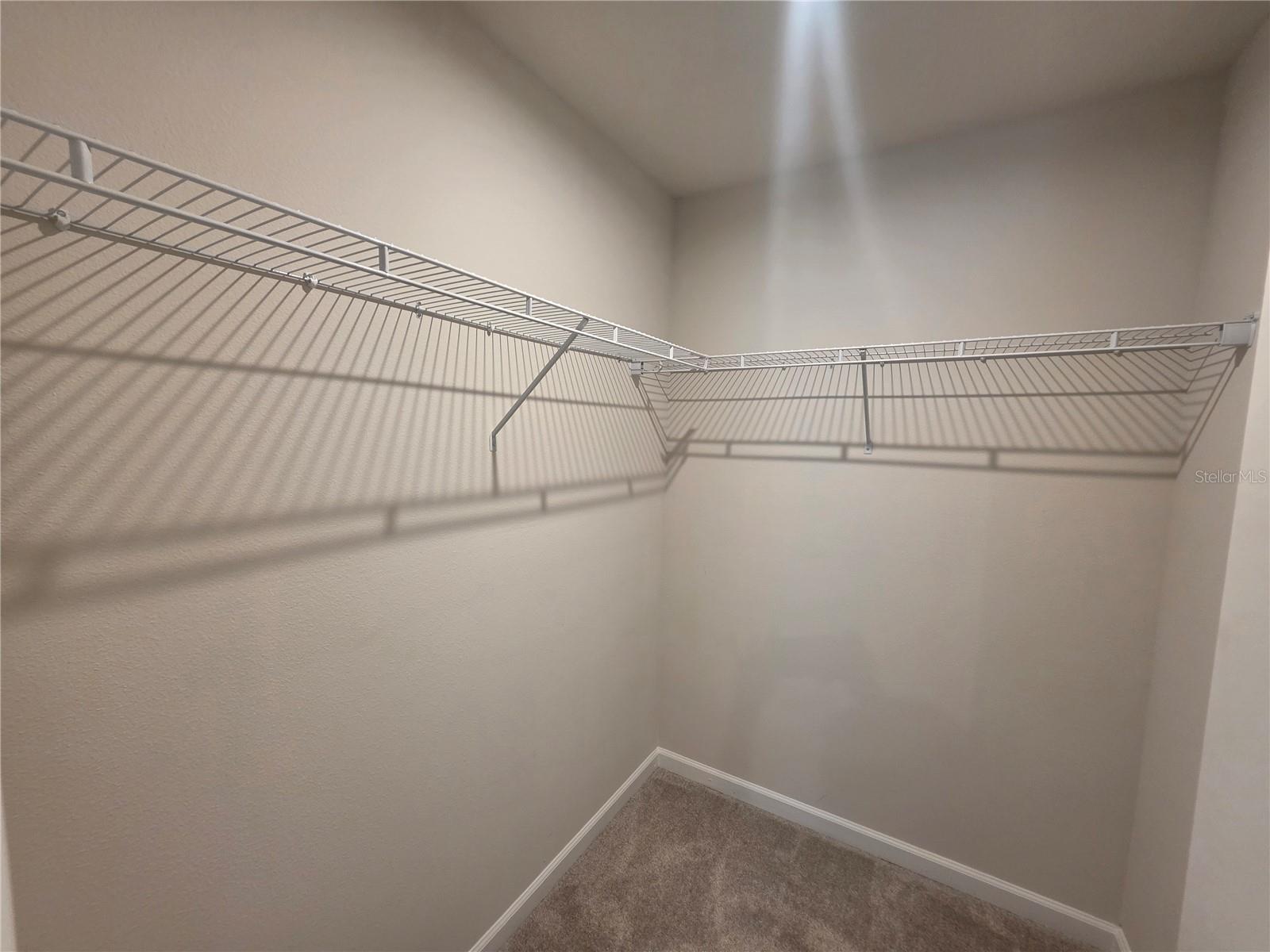 1210 PORT BLUE WAY, LADY LAKE, FL, 32159