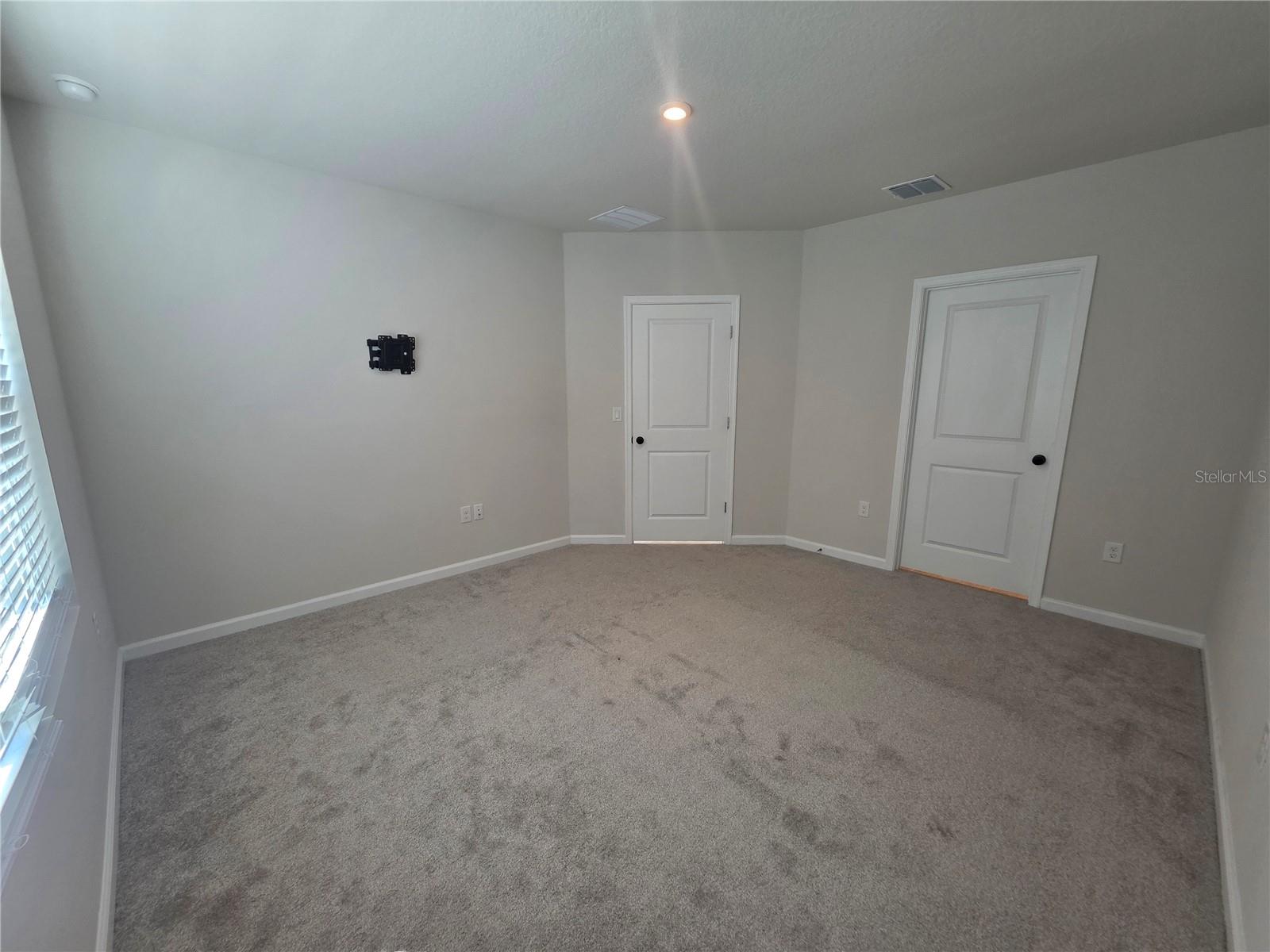 1210 PORT BLUE WAY, LADY LAKE, FL, 32159