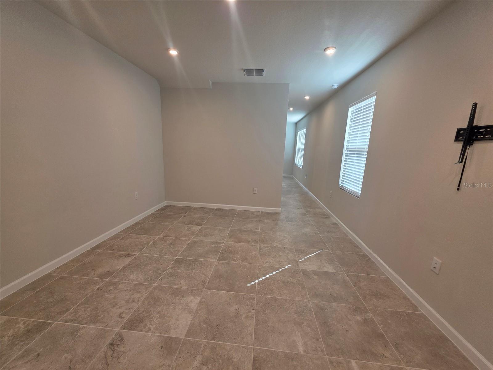 1210 PORT BLUE WAY, LADY LAKE, FL, 32159