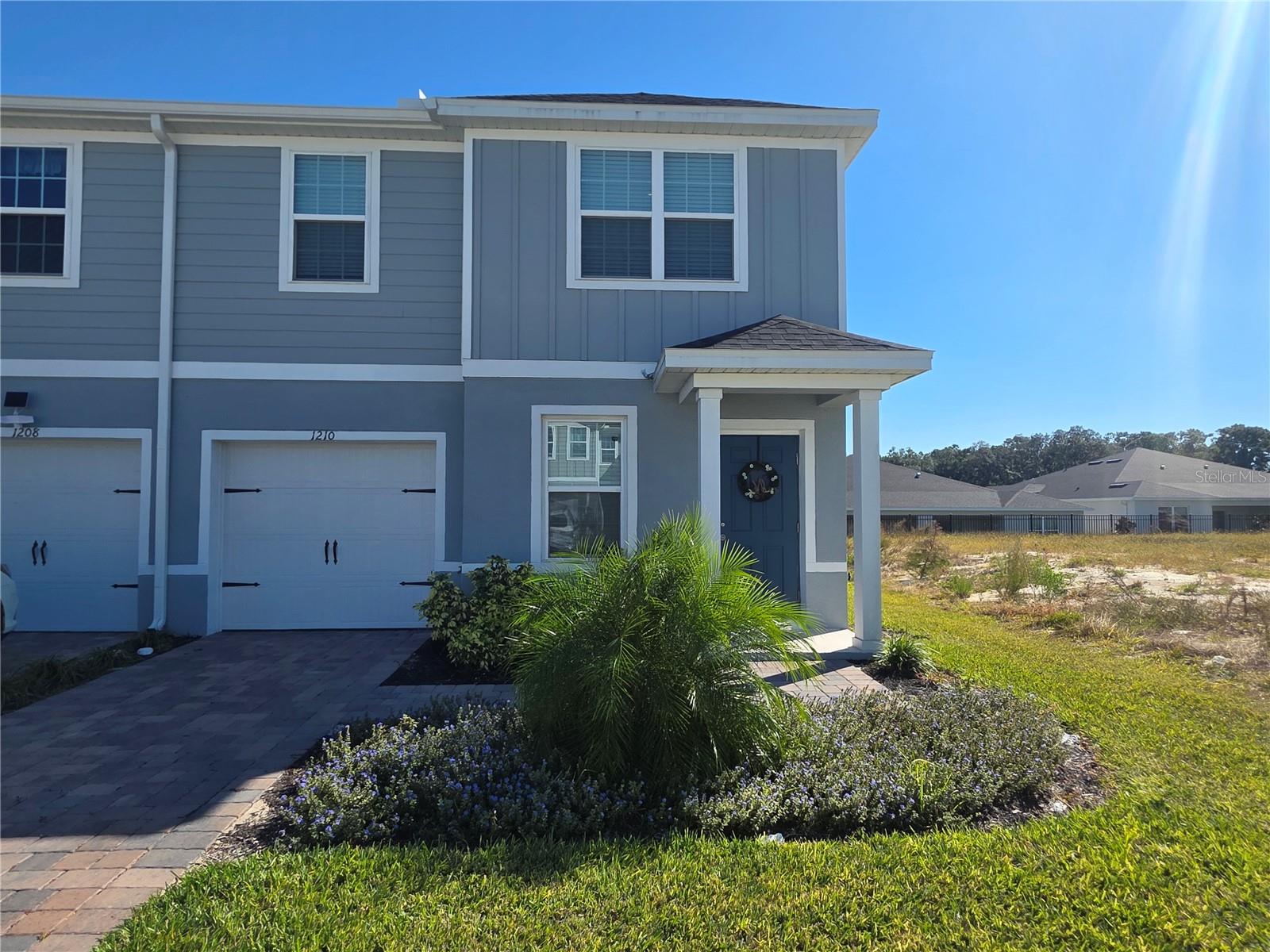 1210 PORT BLUE WAY, LADY LAKE, FL, 32159