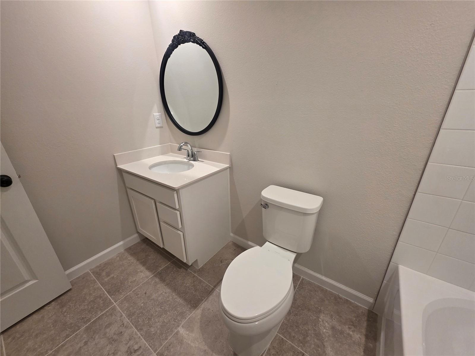 1210 PORT BLUE WAY, LADY LAKE, FL, 32159