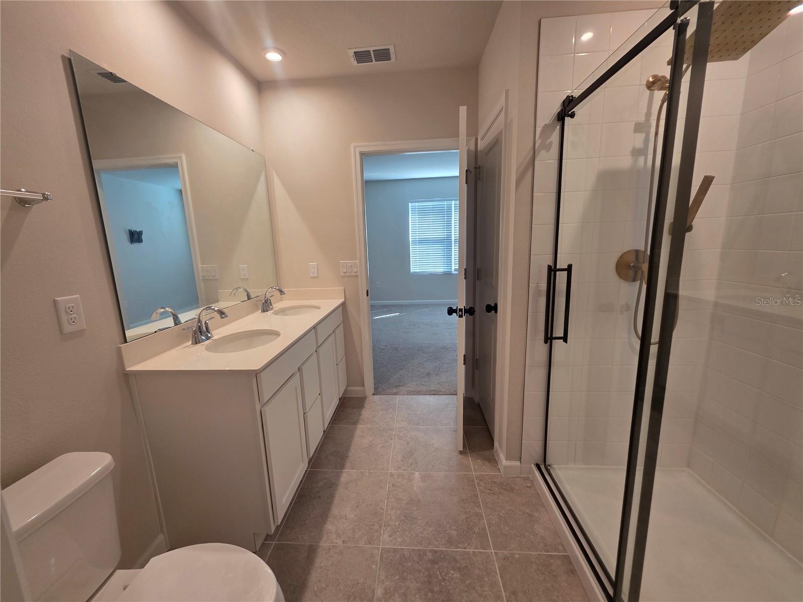 1210 PORT BLUE WAY, LADY LAKE, FL, 32159