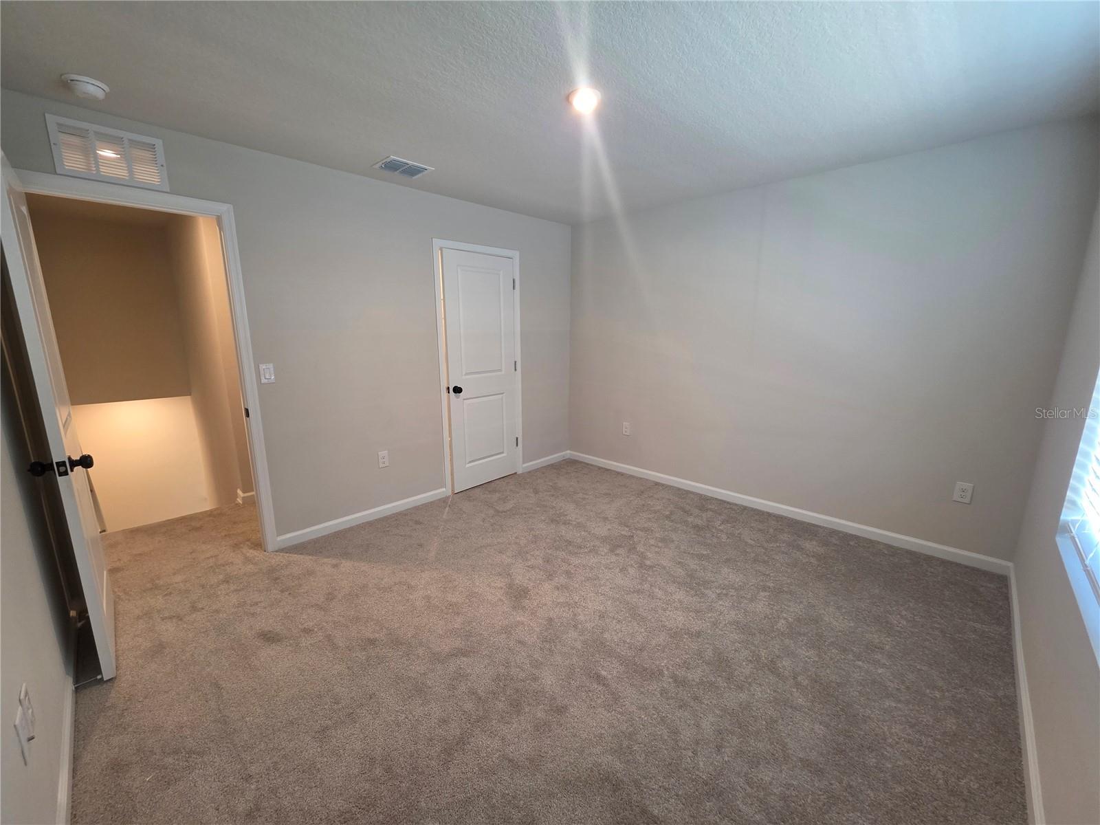 1210 PORT BLUE WAY, LADY LAKE, FL, 32159