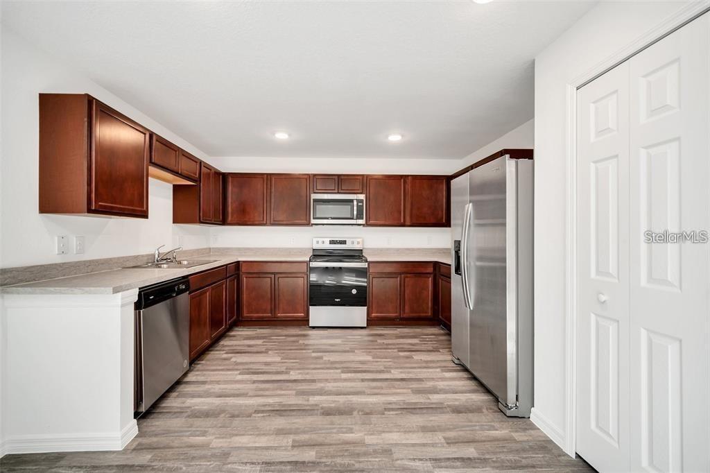 816 CARDINAL WAY, KISSIMMEE, FL, 34759