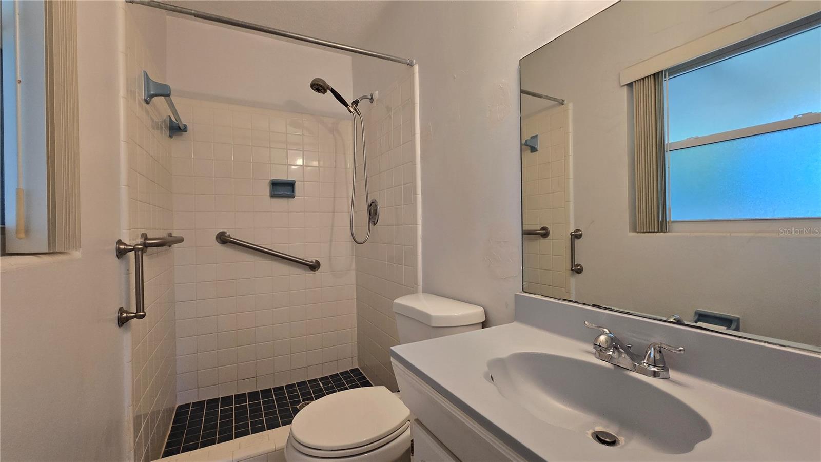 1119 EDITH DR, DAYTONA BEACH, FL, 32117