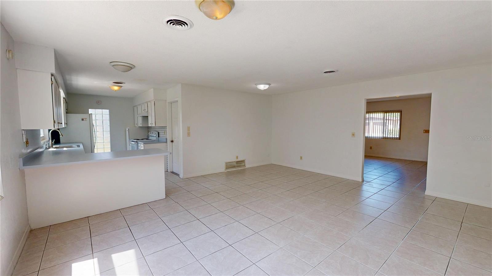 1119 EDITH DR, DAYTONA BEACH, FL, 32117