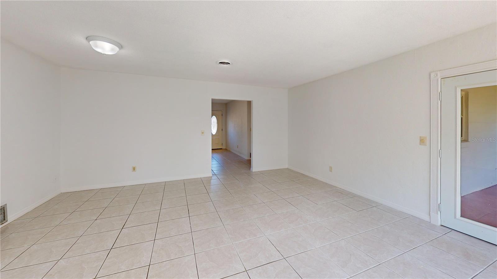 1119 EDITH DR, DAYTONA BEACH, FL, 32117