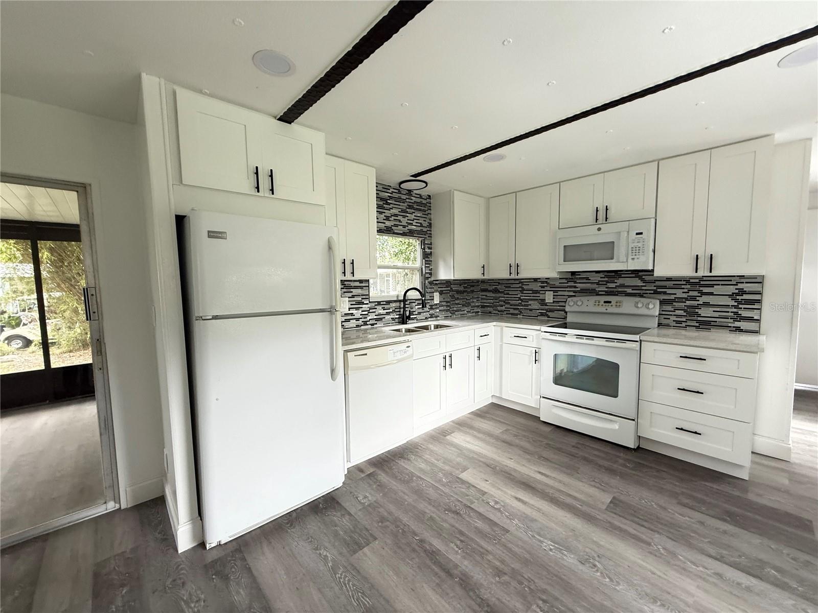 82 N BOBWHITE RD, WILDWOOD, FL, 34785