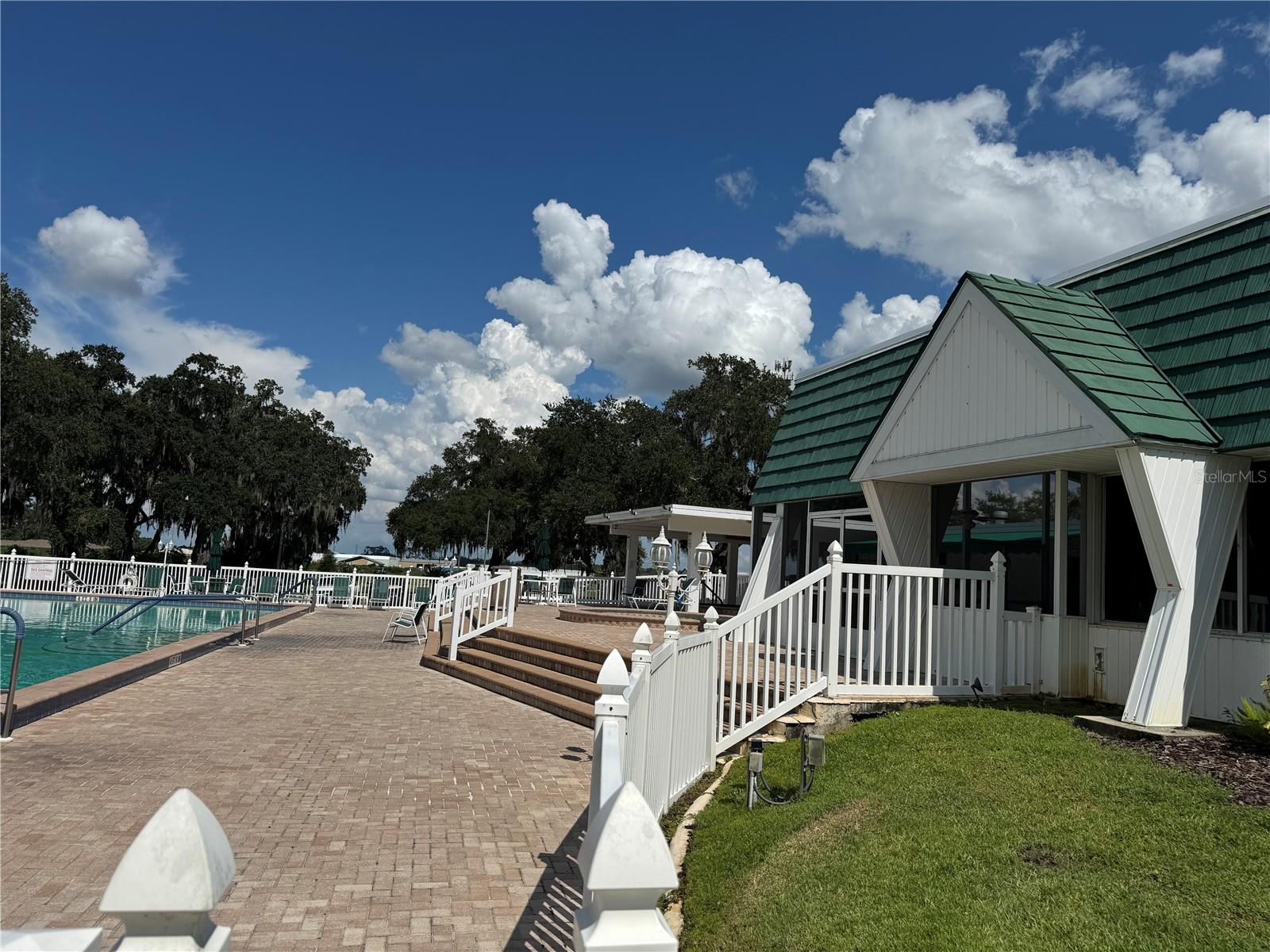 82 N BOBWHITE RD, WILDWOOD, FL, 34785