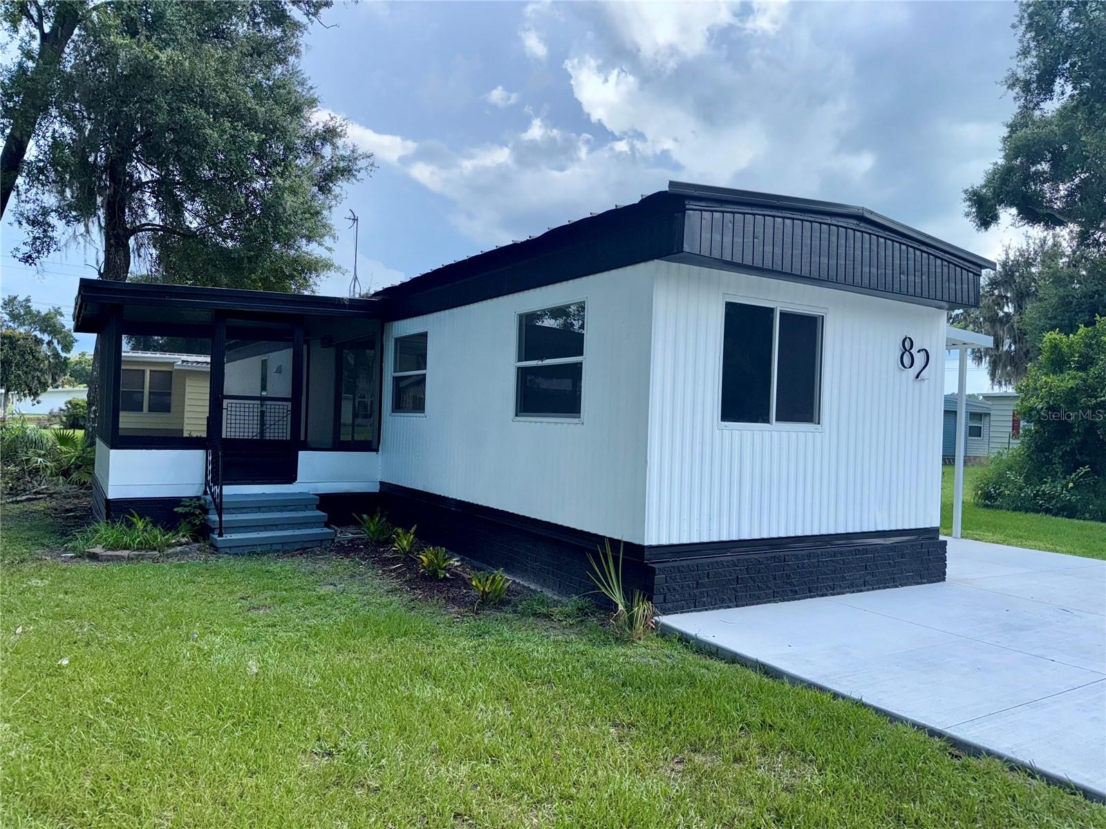 82 N BOBWHITE RD, WILDWOOD, FL, 34785