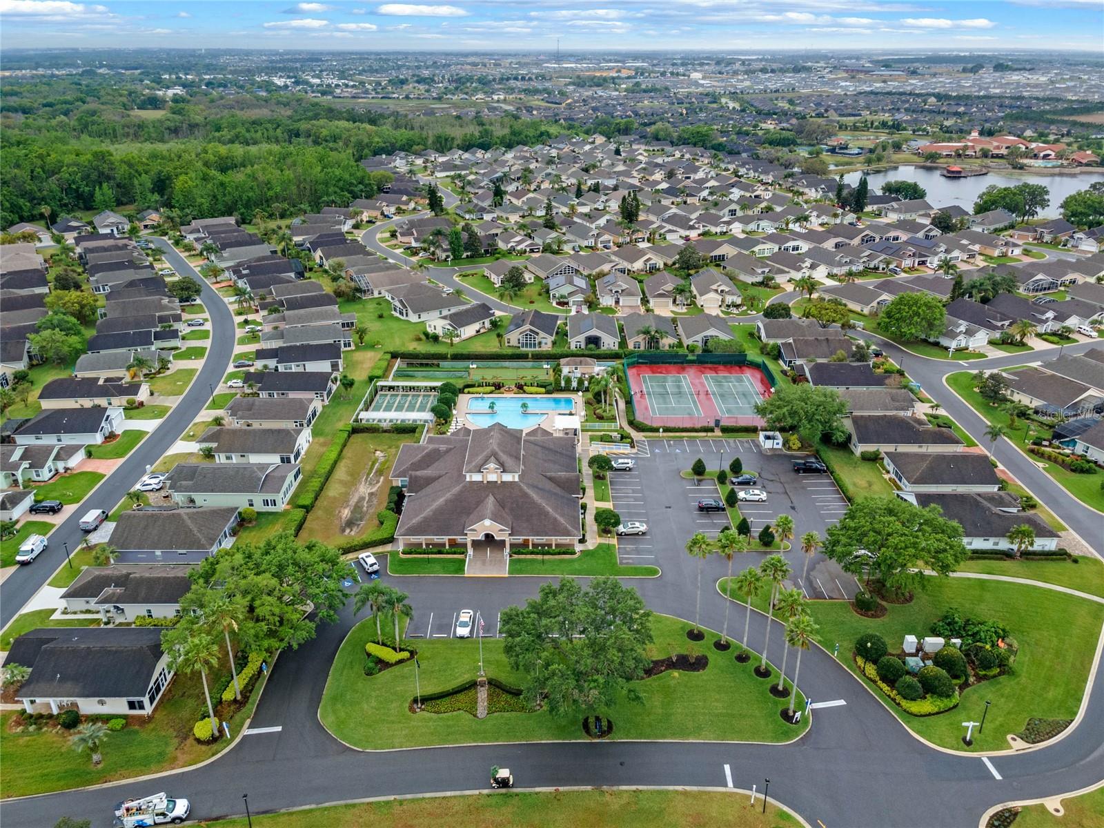 29 HIGH VISTA DR, DAVENPORT, FL, 33837