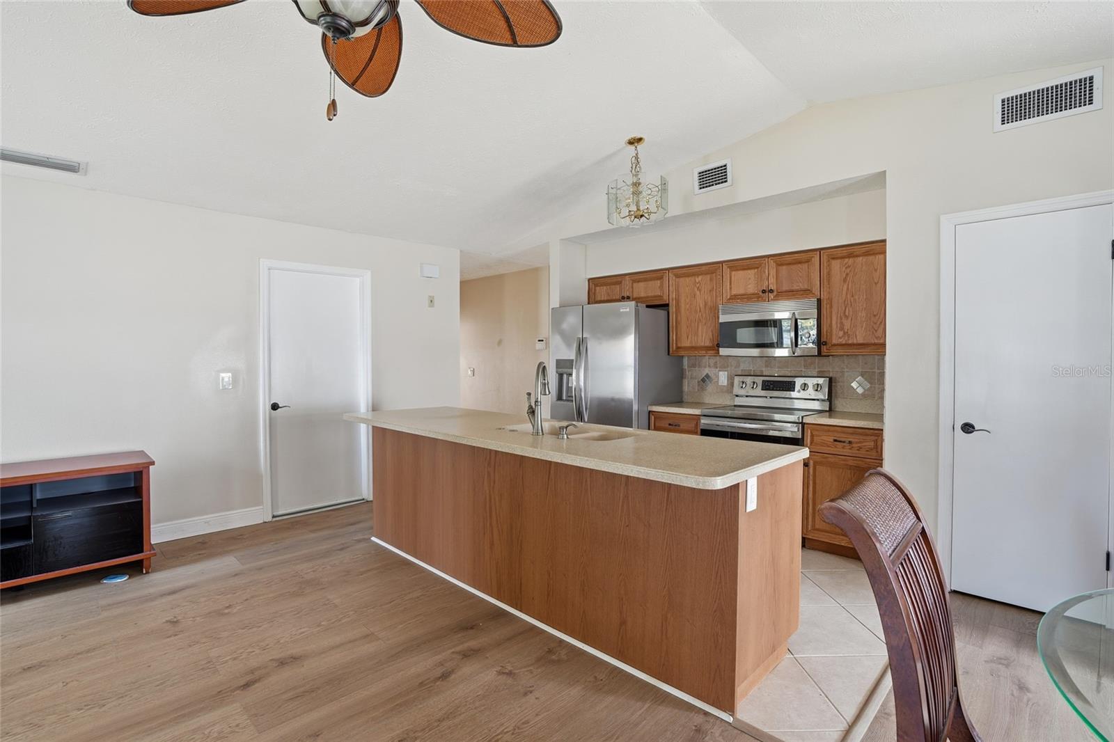 5425 PENTAIL CIR, TAMPA, FL, 33625