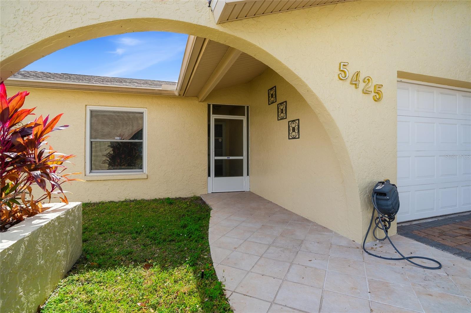 5425 PENTAIL CIR, TAMPA, FL, 33625