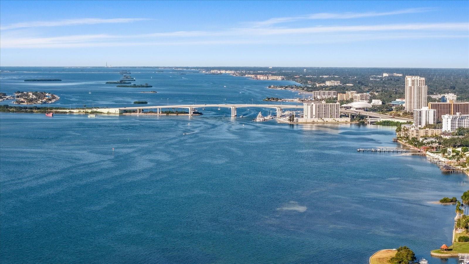 100 OAKMONT LN #101, BELLEAIR, FL, 33756