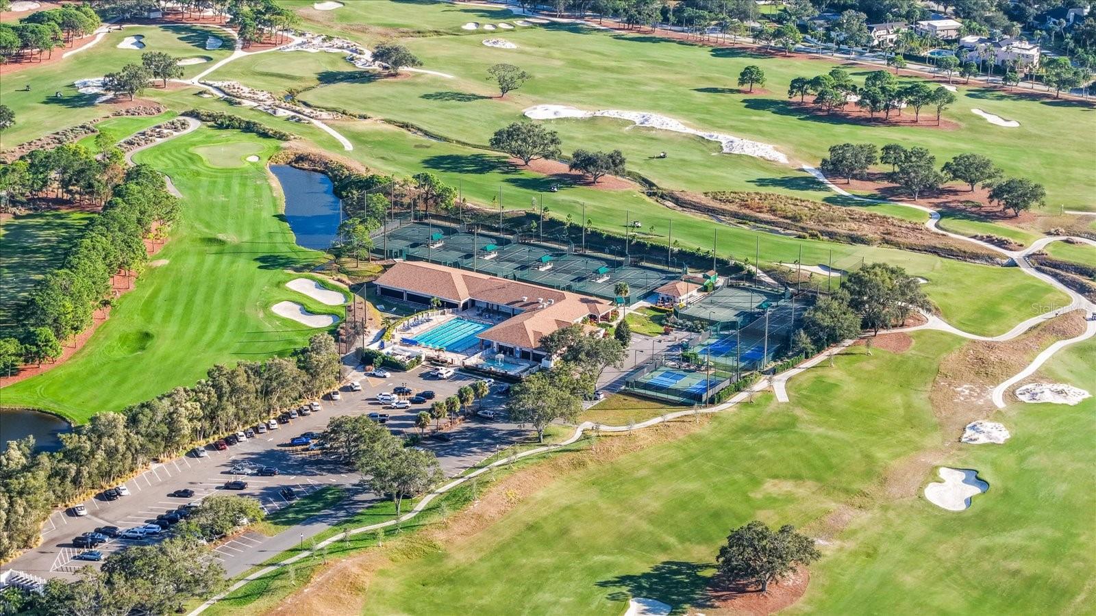 100 OAKMONT LN #101, BELLEAIR, FL, 33756