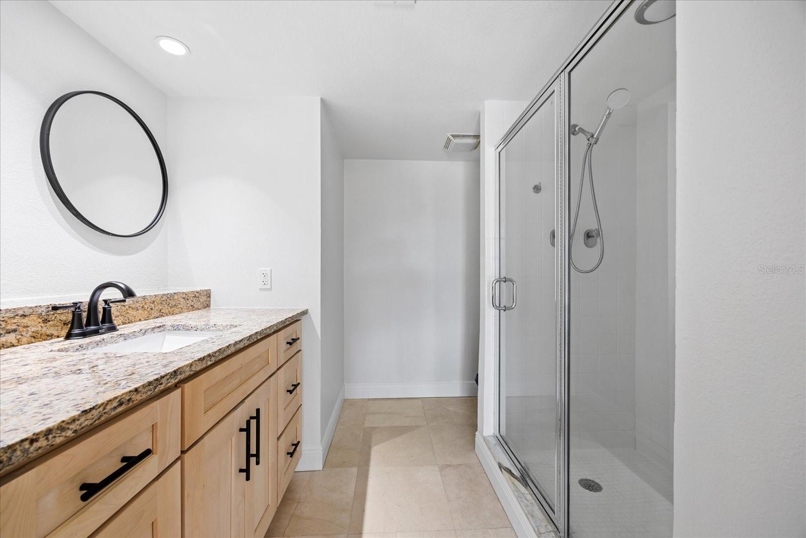 100 OAKMONT LN #101, BELLEAIR, FL, 33756