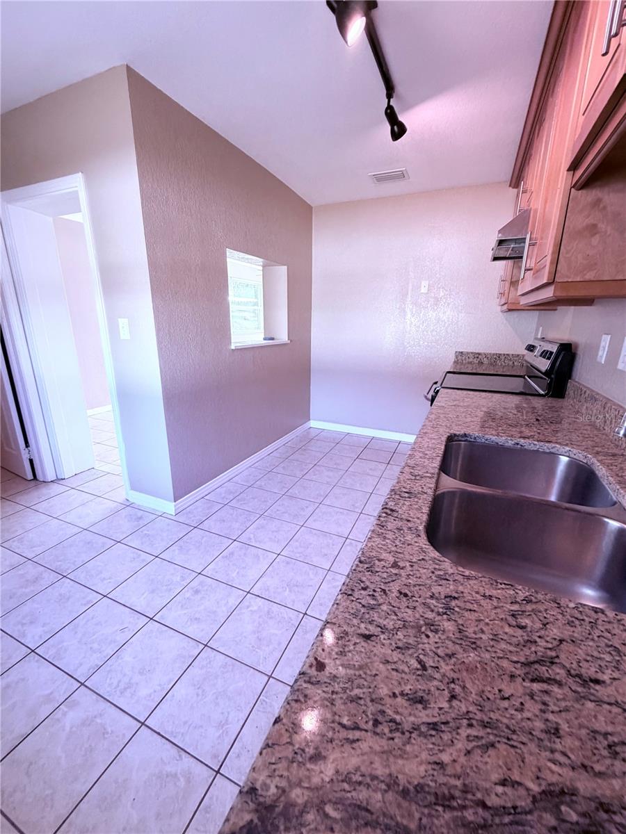 1523 W JEAN ST, TAMPA, FL, 33604