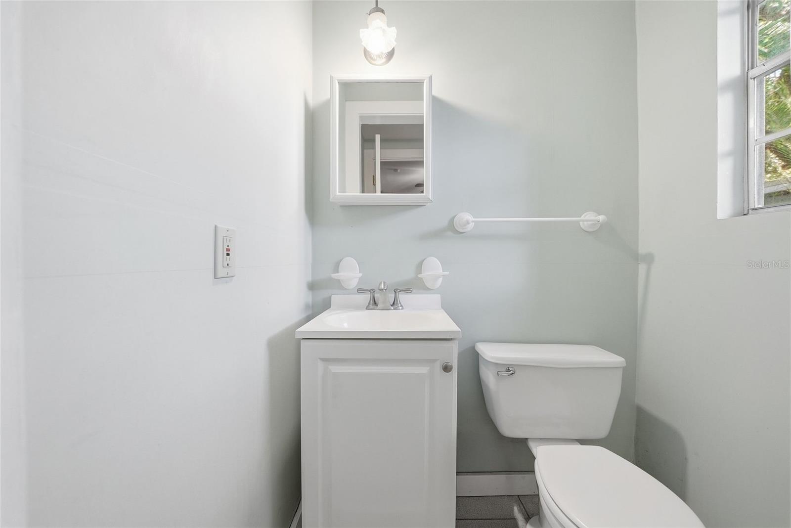 533 38TH AVE N, ST PETERSBURG, FL, 33704