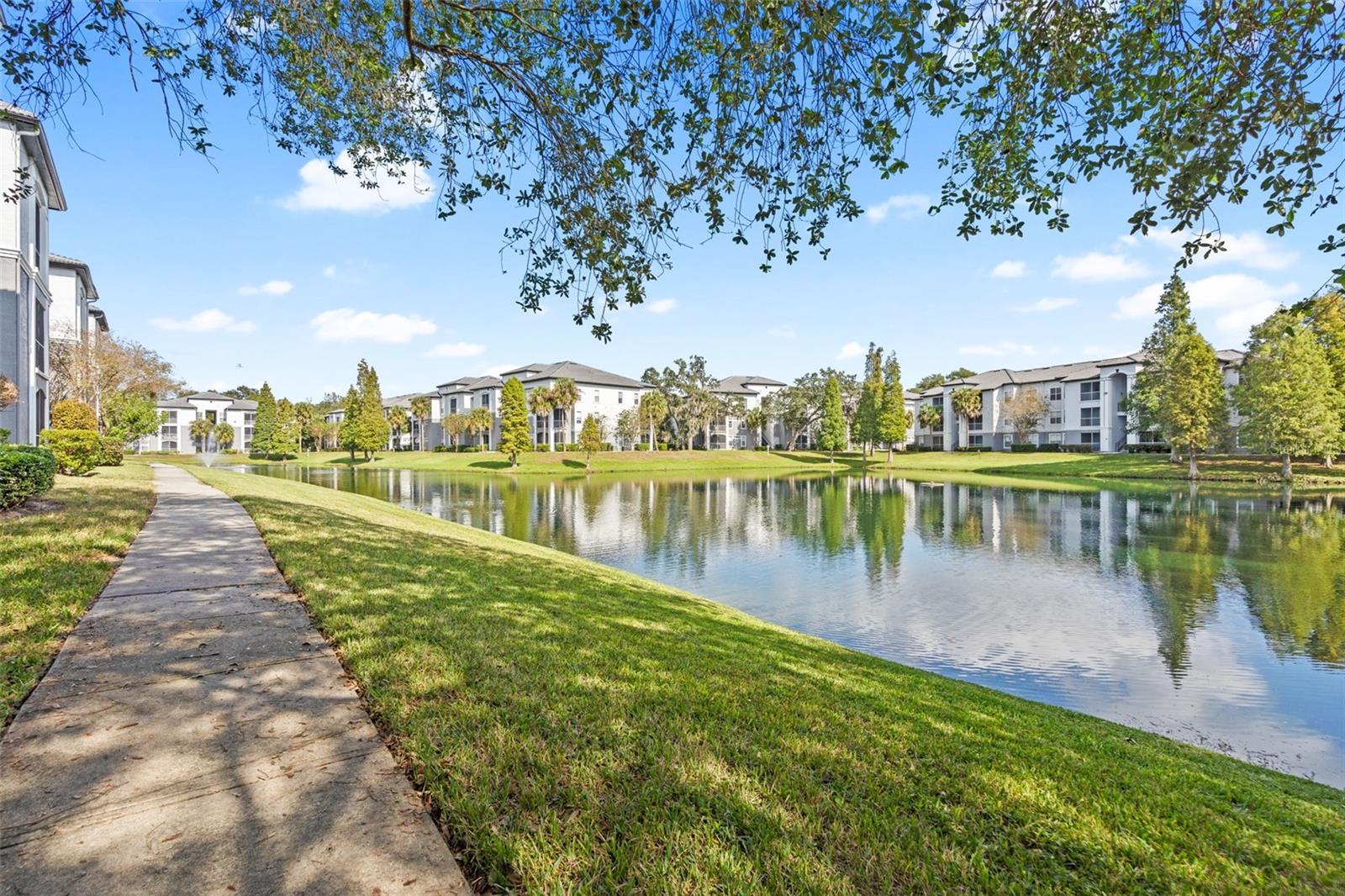 5519 LEGACY CRESCENT PL #201, RIVERVIEW, FL, 33578