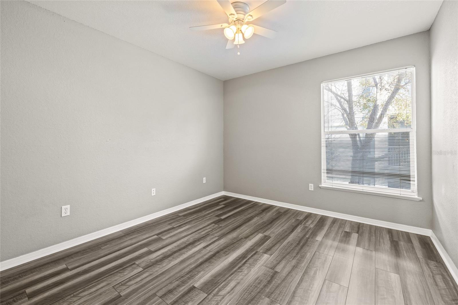 5519 LEGACY CRESCENT PL #201, RIVERVIEW, FL, 33578