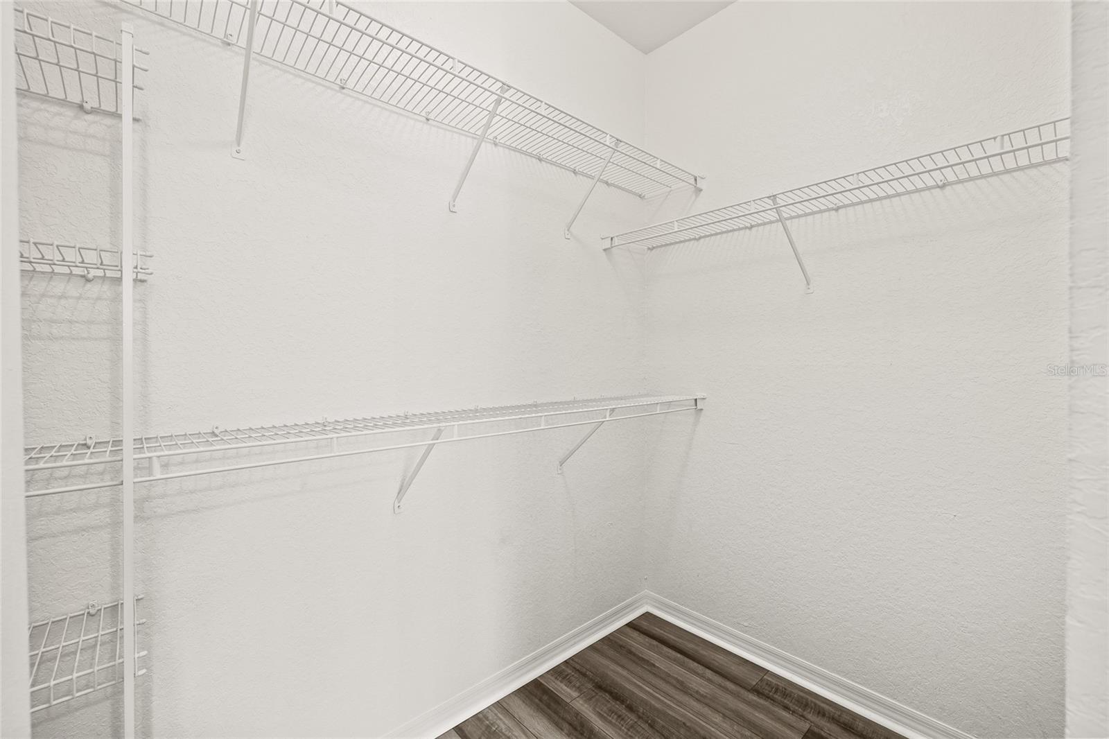 5519 LEGACY CRESCENT PL #201, RIVERVIEW, FL, 33578