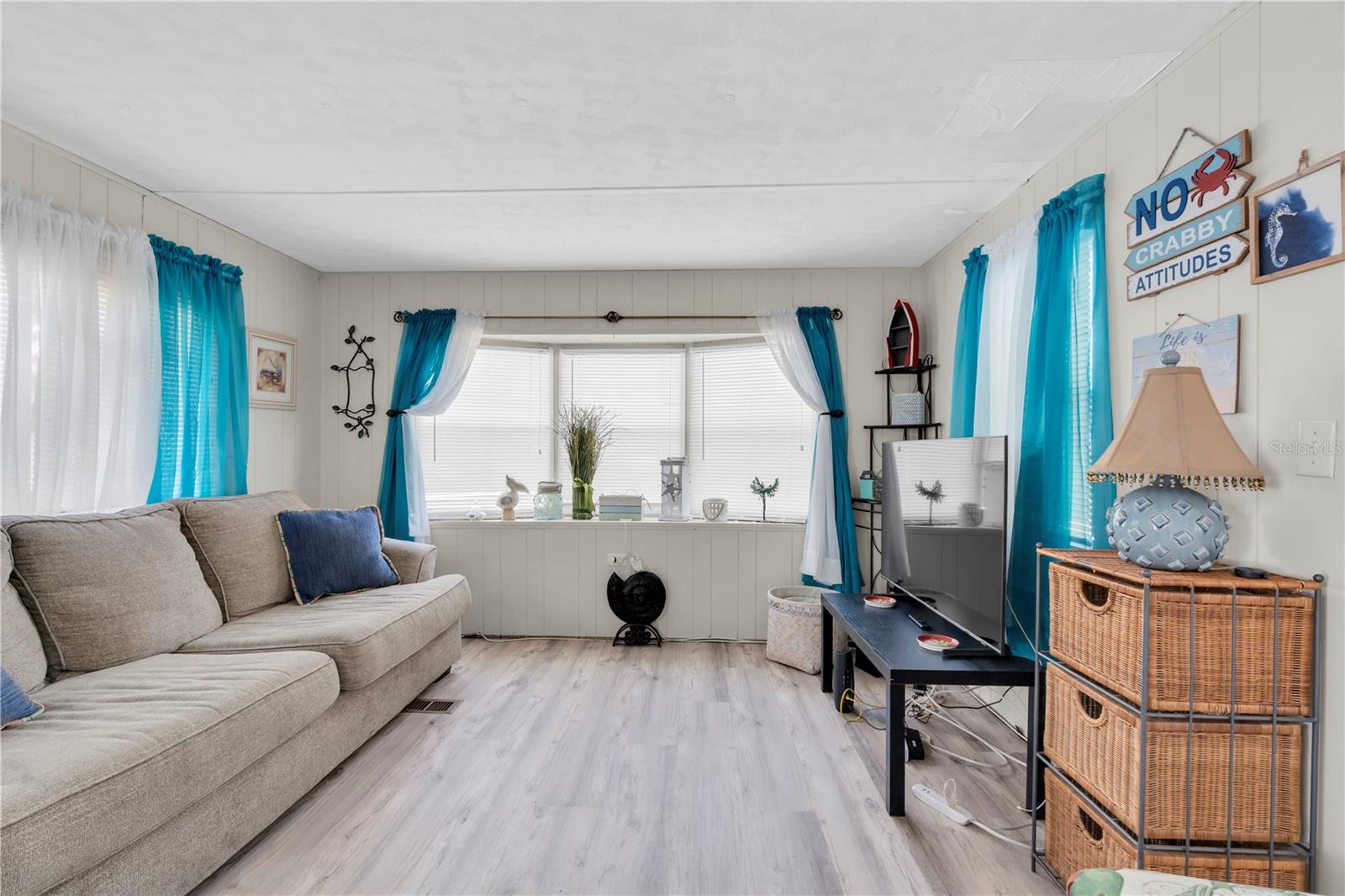 7801 34TH AVE N #27, ST PETERSBURG, FL, 33710