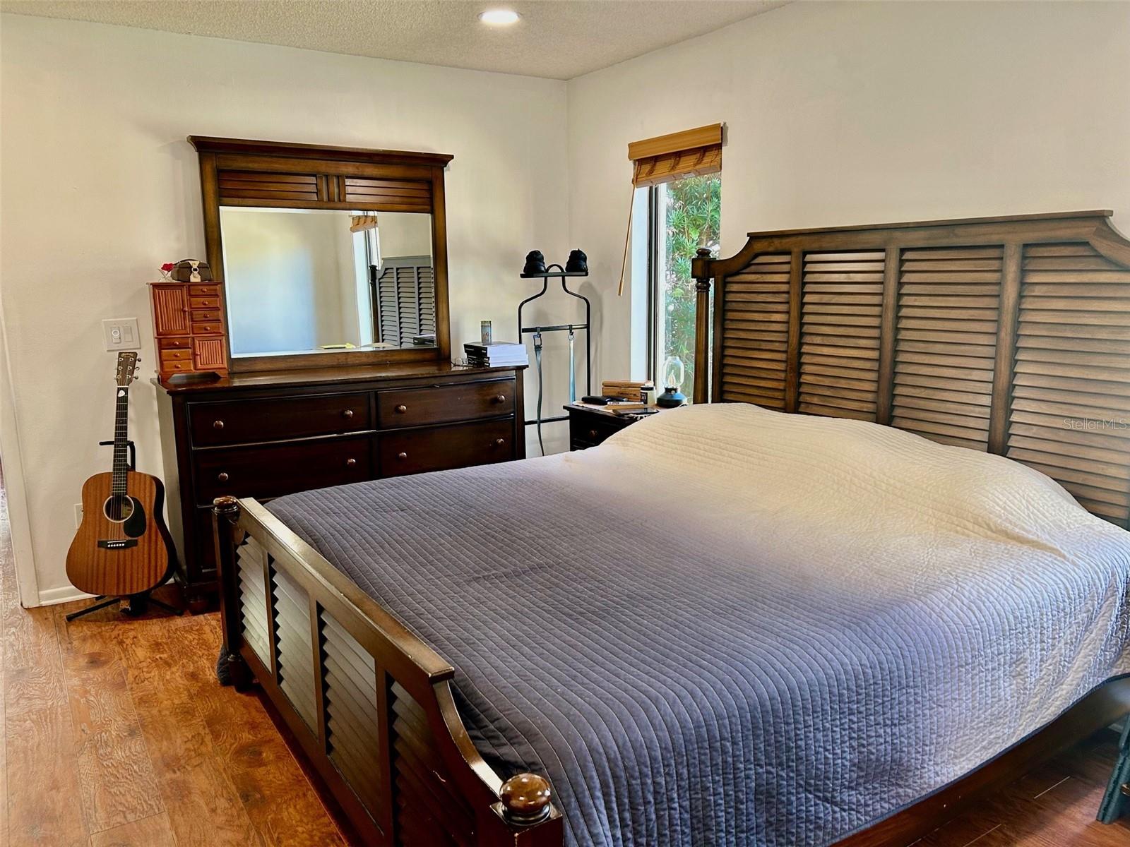 2459 BAY BERRY DR, CLEARWATER, FL, 33763