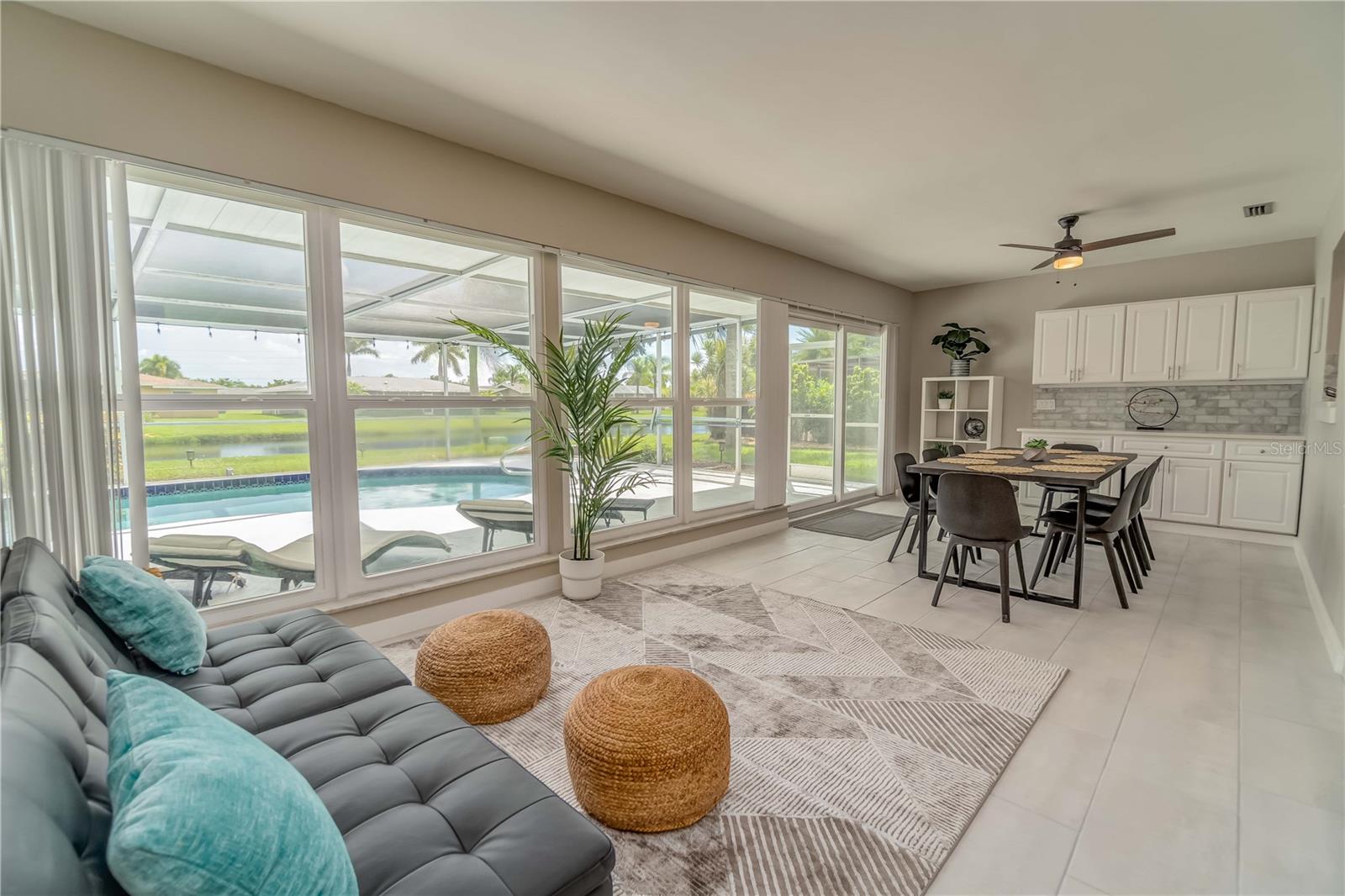 33 CADDY RD, ROTONDA WEST, FL, 33947