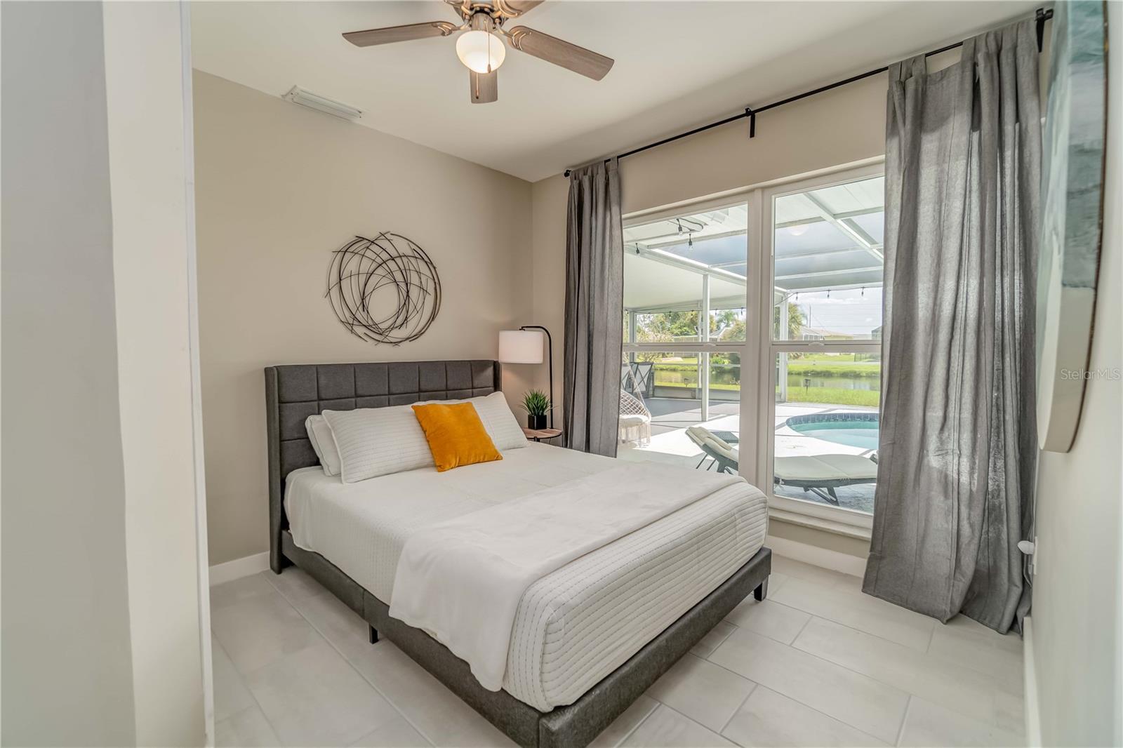 33 CADDY RD, ROTONDA WEST, FL, 33947