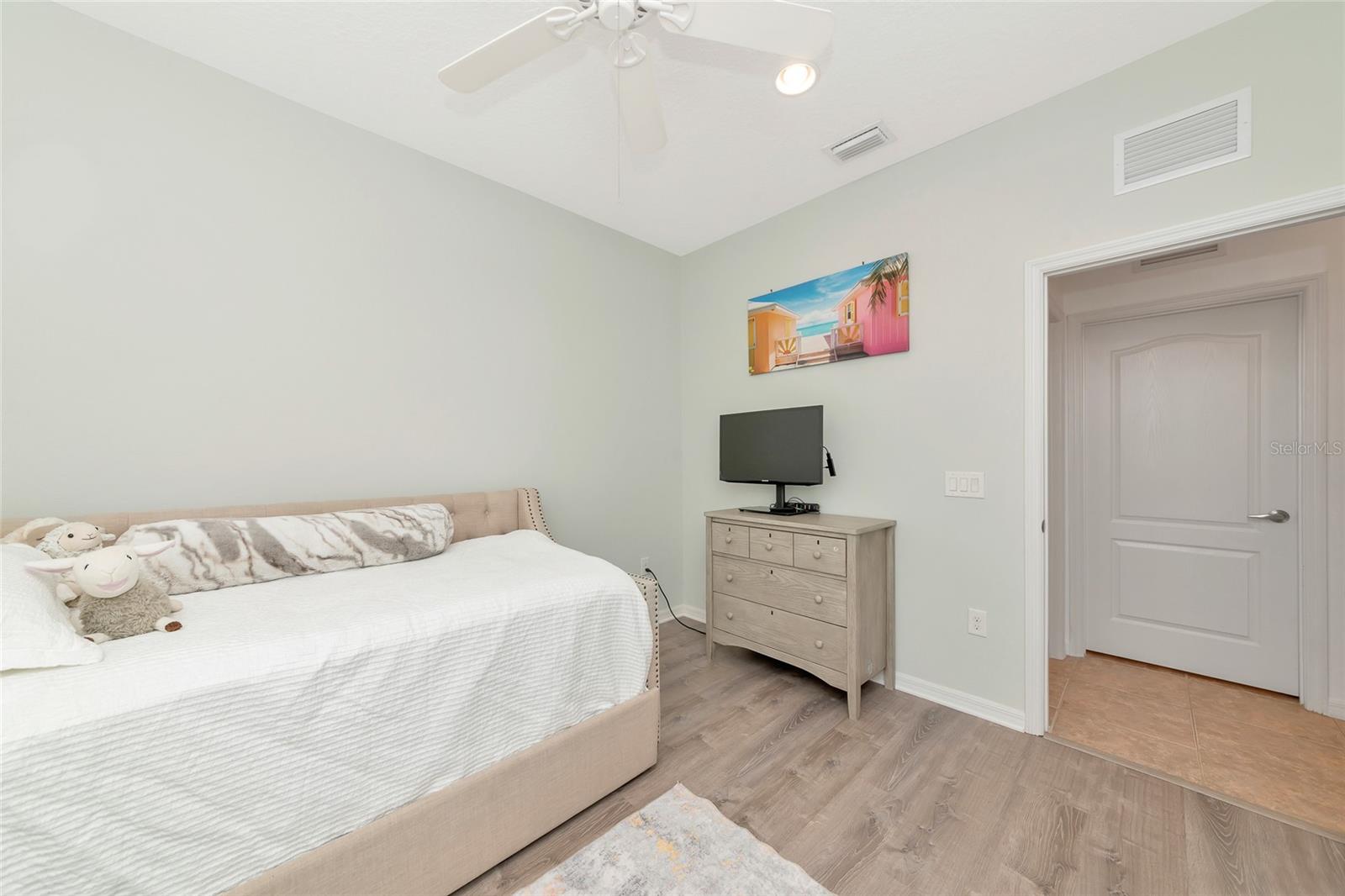 4739 LAKE BREEZE TER, SARASOTA, FL, 34243