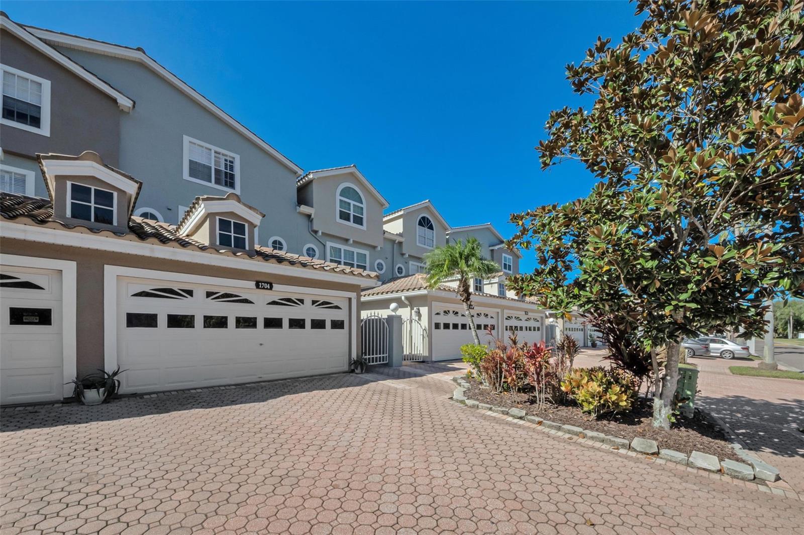 1704 LAGO VISTA BLVD, PALM HARBOR, FL, 34685