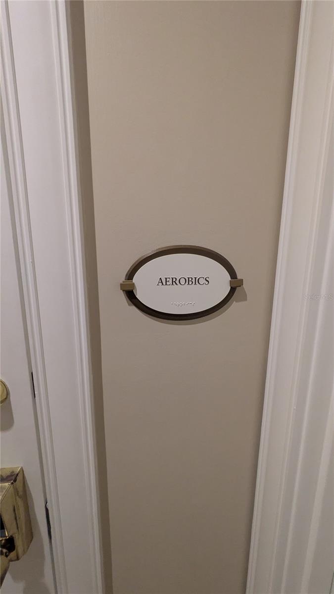 750 N TAMIAMI TRL #1204, SARASOTA, FL, 34236