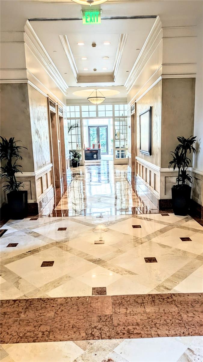 750 N TAMIAMI TRL #1204, SARASOTA, FL, 34236