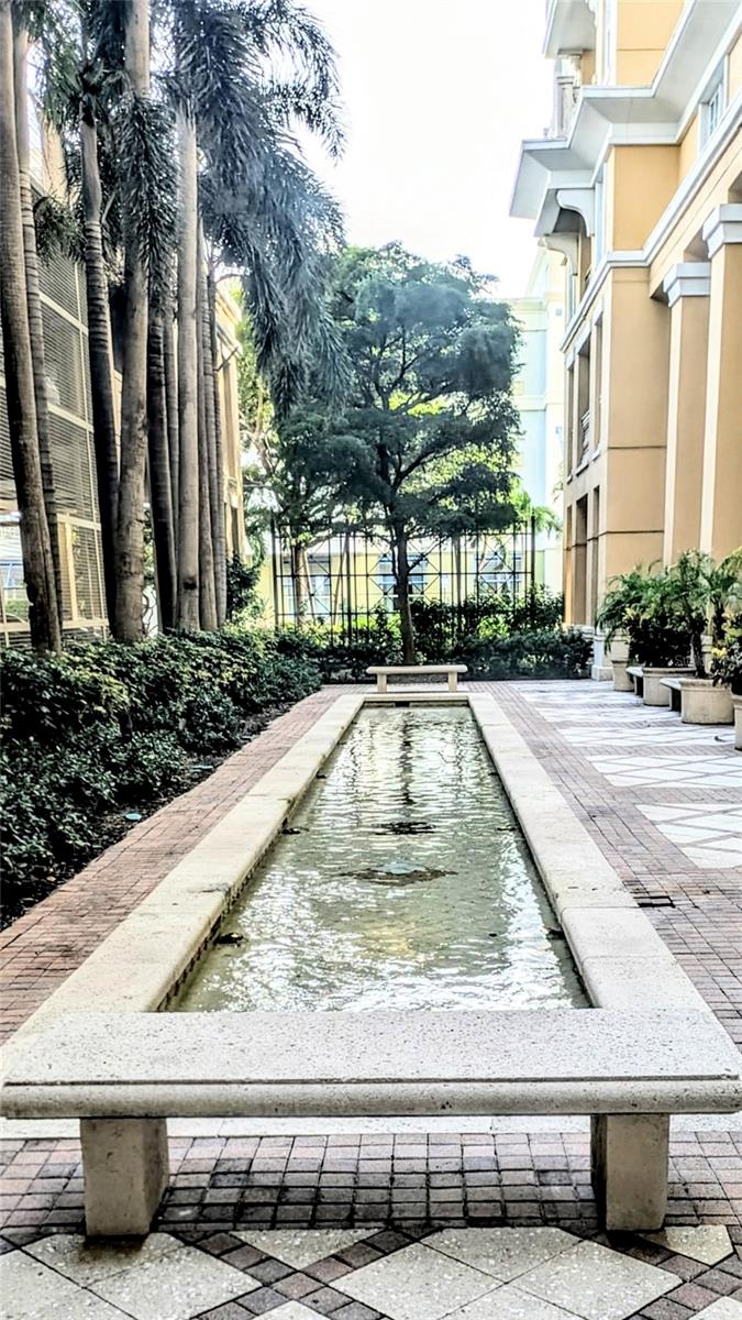 750 N TAMIAMI TRL #1204, SARASOTA, FL, 34236