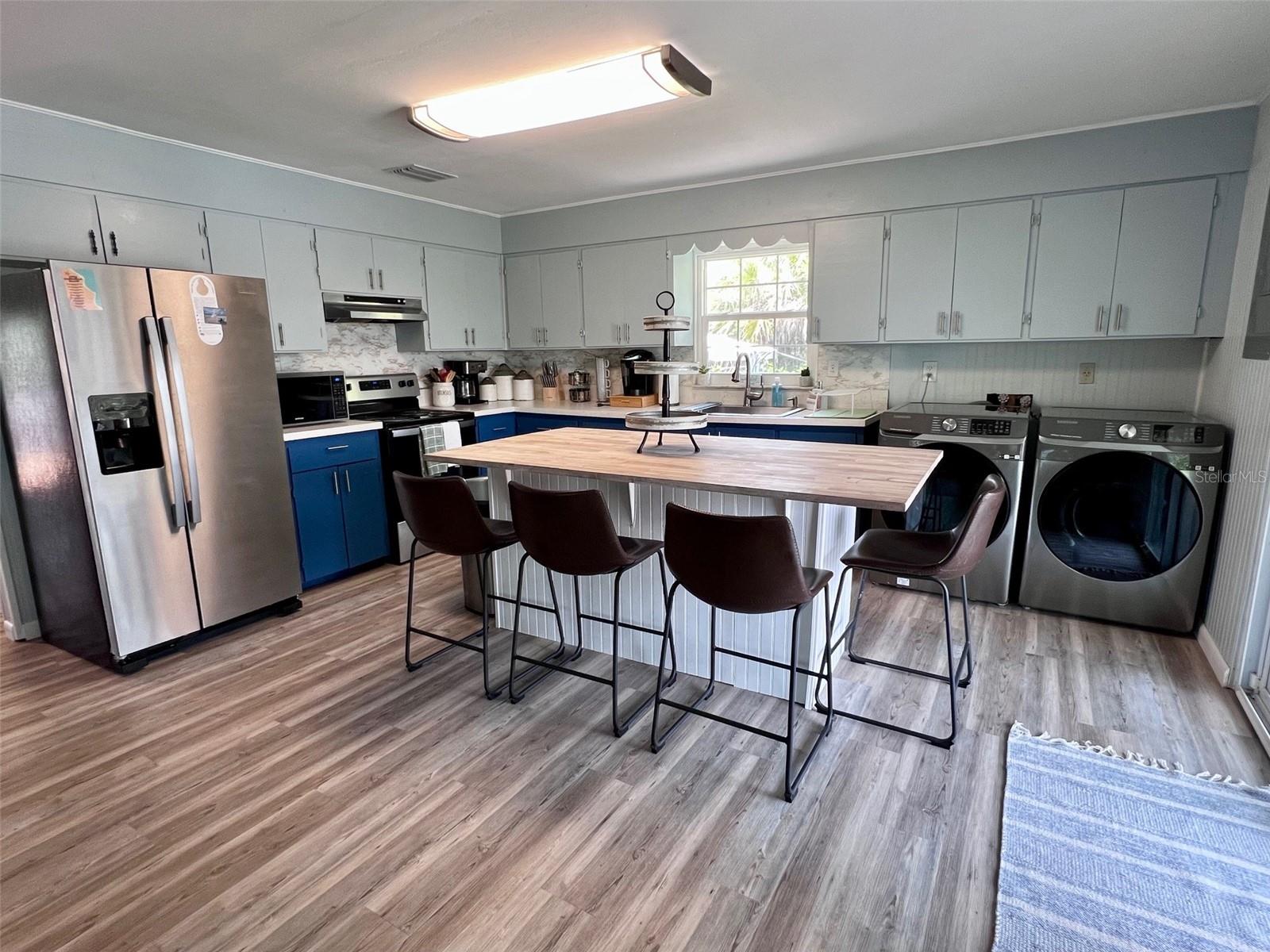 8142 LITTLE GASPARILLA IS, PLACIDA, FL, 33946