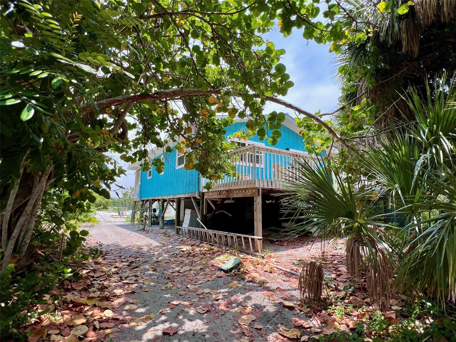 8142 LITTLE GASPARILLA IS, PLACIDA, FL, 33946