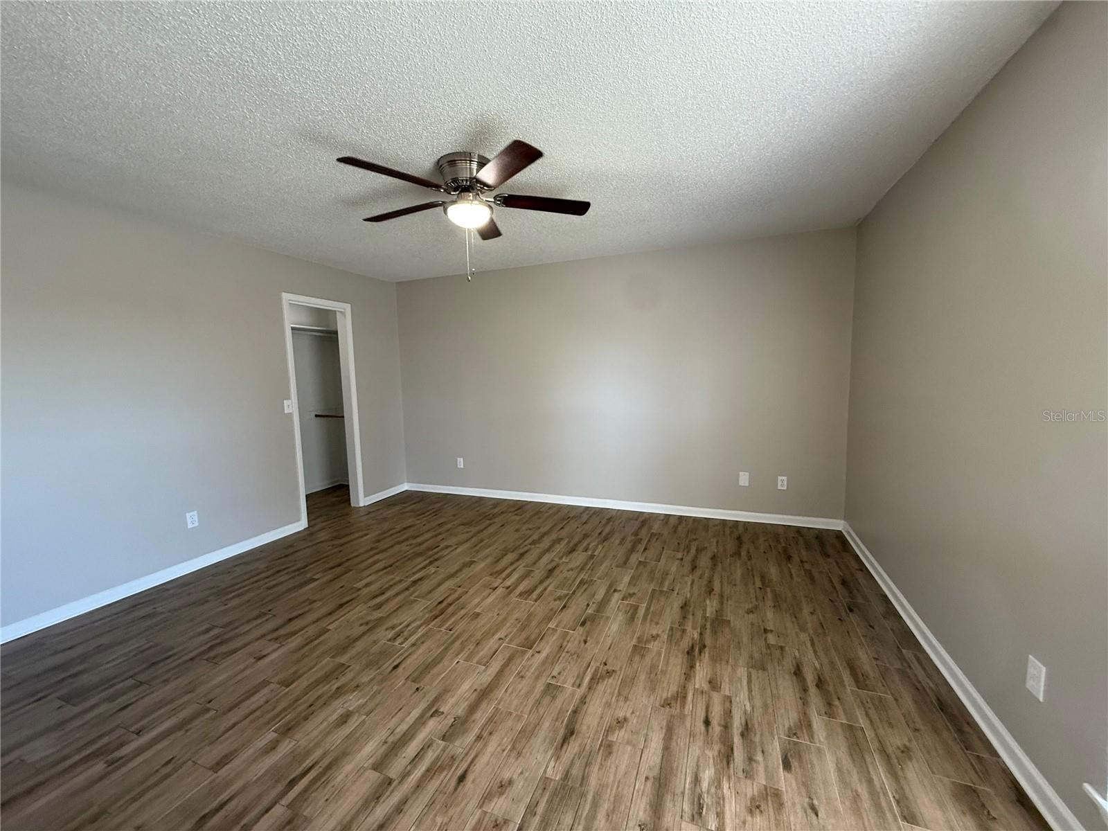 489 S DEERWOOD AVE, ORLANDO, FL, 32825