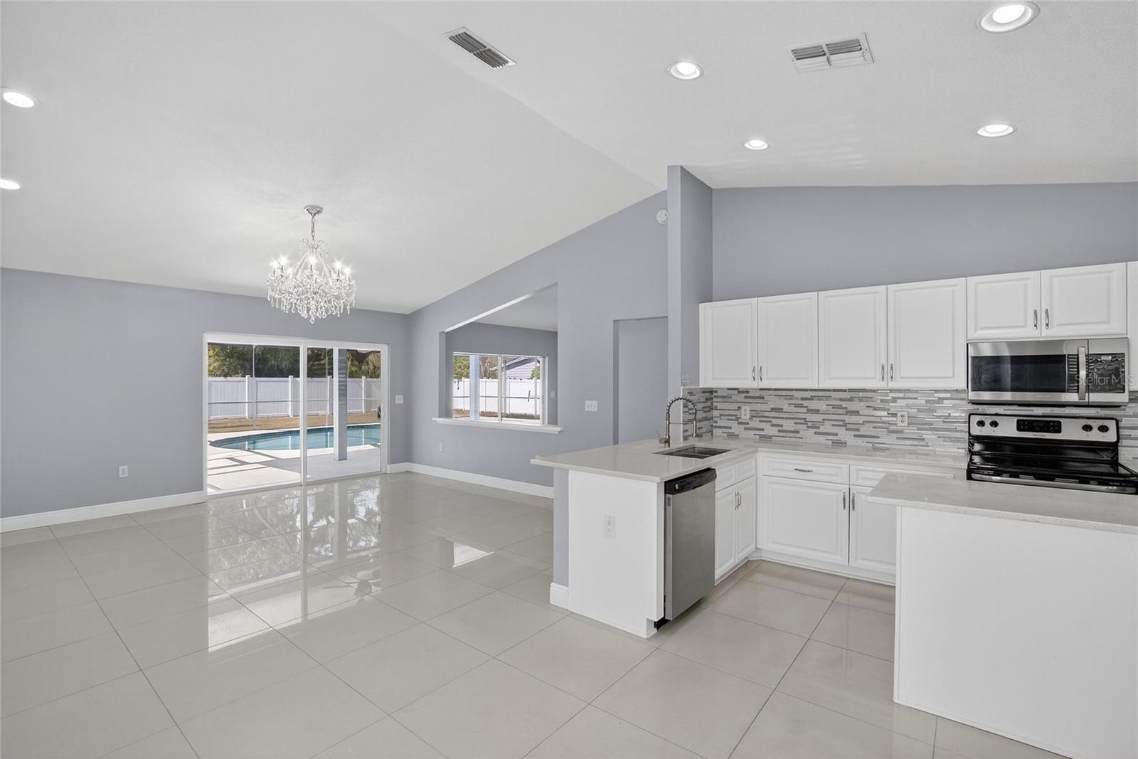 10411 BRUSHFIELD ST, RIVERVIEW, FL, 33569