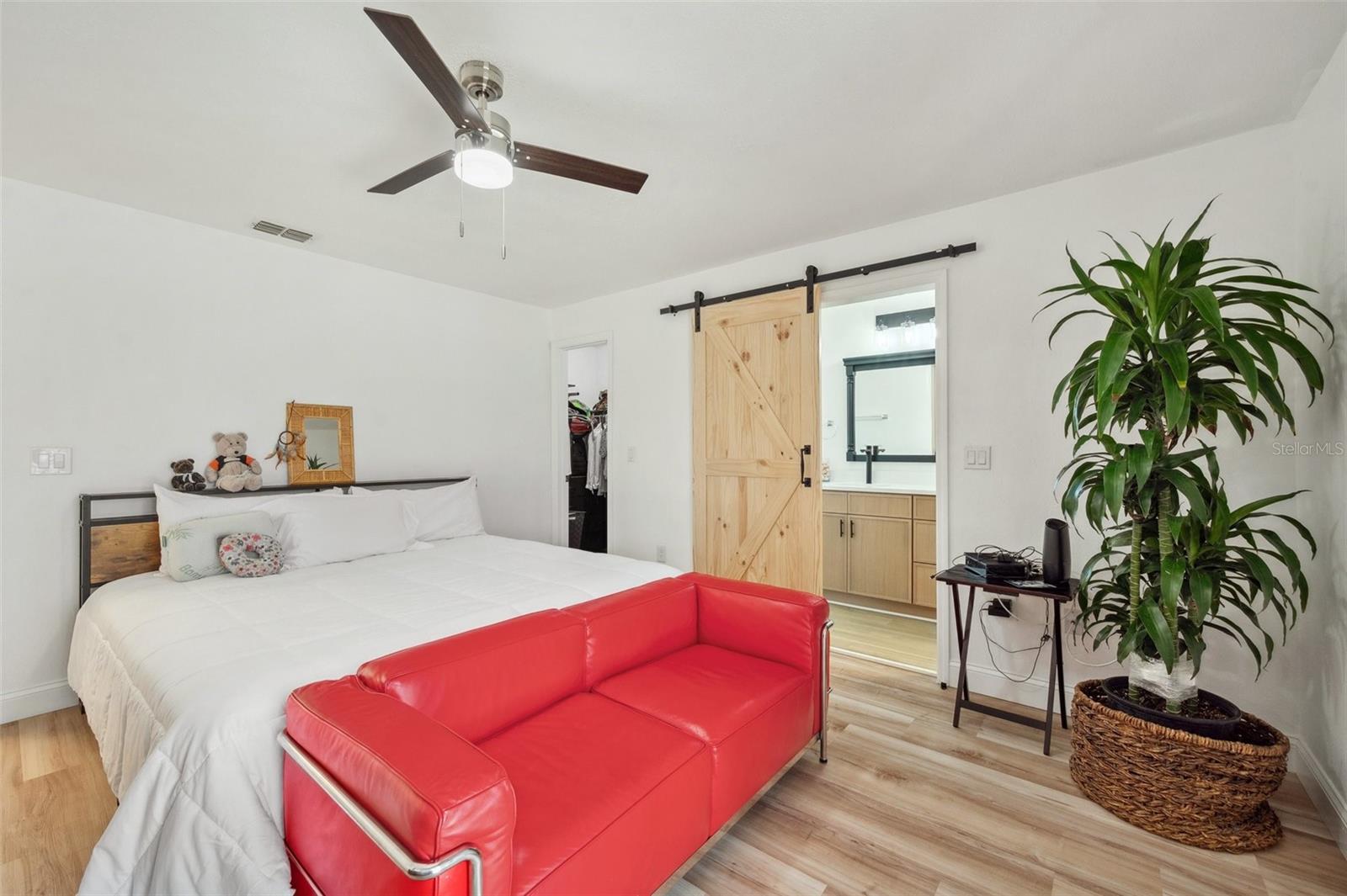 3558 65TH AVENUE CIR E, SARASOTA, FL, 34243