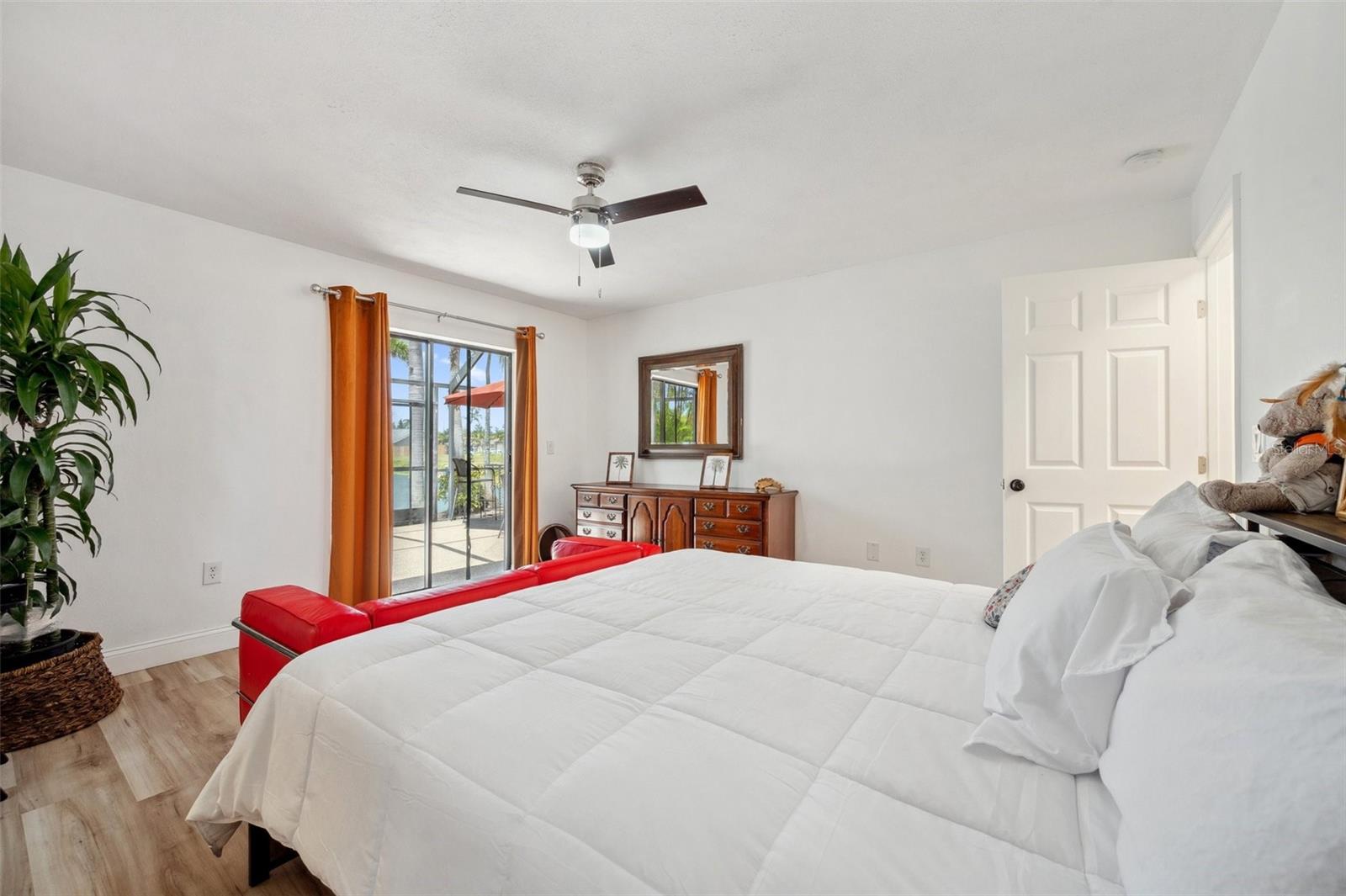 3558 65TH AVENUE CIR E, SARASOTA, FL, 34243