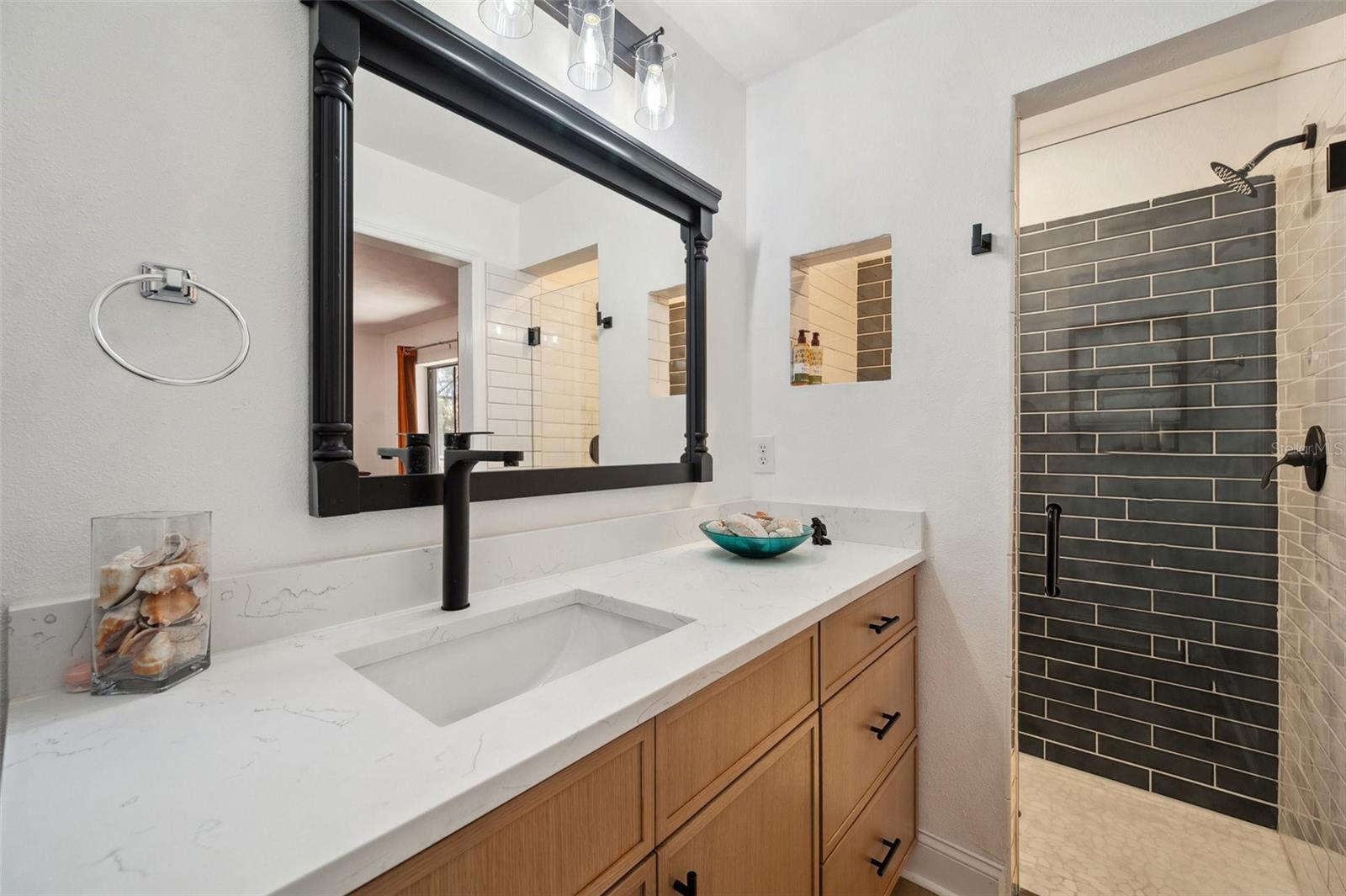 3558 65TH AVENUE CIR E, SARASOTA, FL, 34243