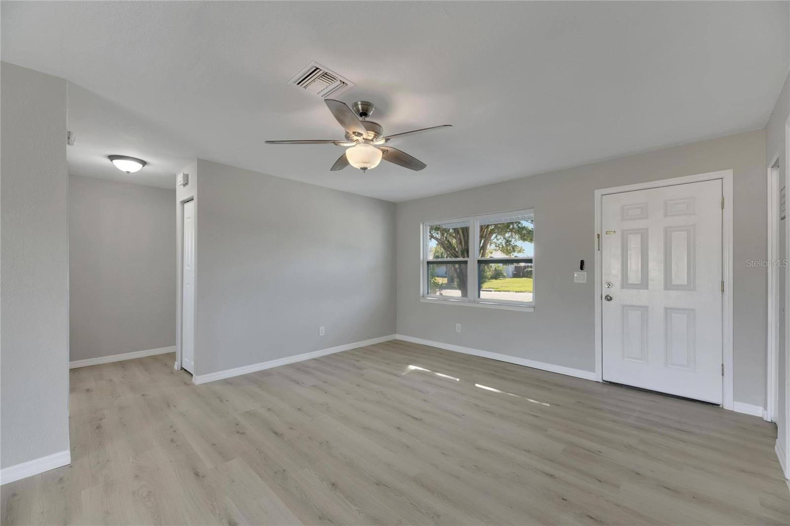 527 FOX RUN TRL, APOLLO BEACH, FL, 33572